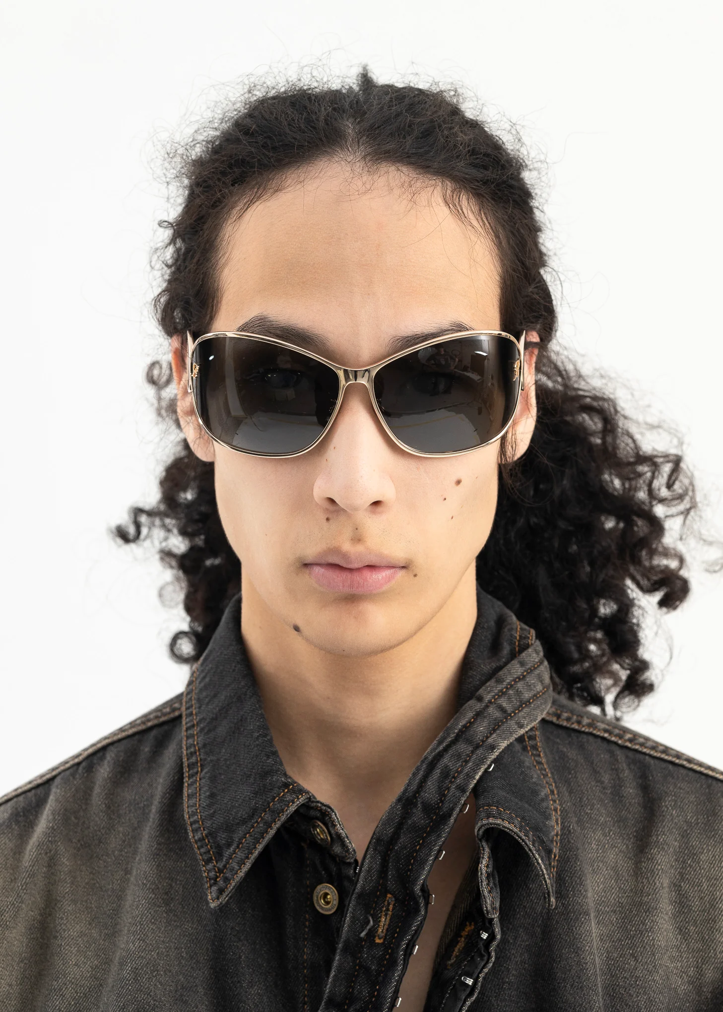 GOLD SUNGLASSES - Image 3
