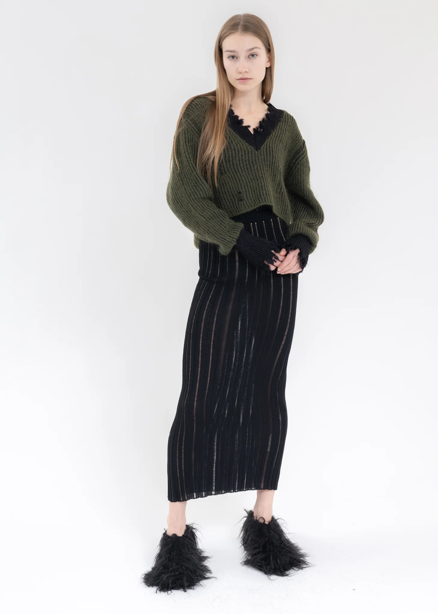 Green And Black Mohair V-Neck Sweater - Image 5