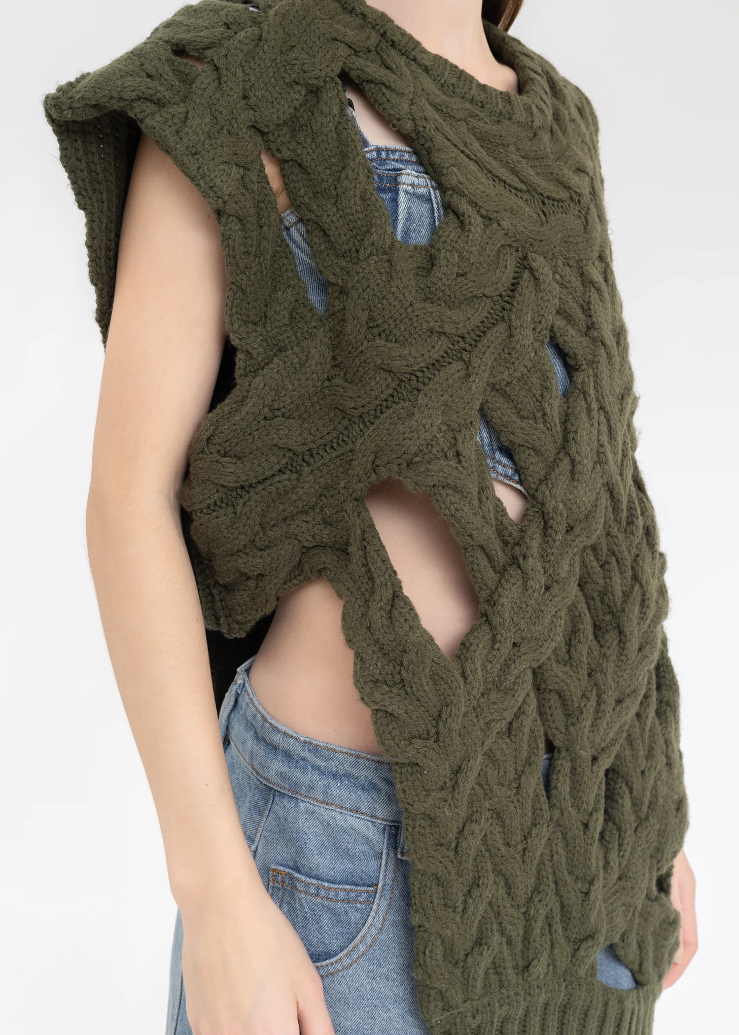 Green FCW LOGO VEST - Image 4