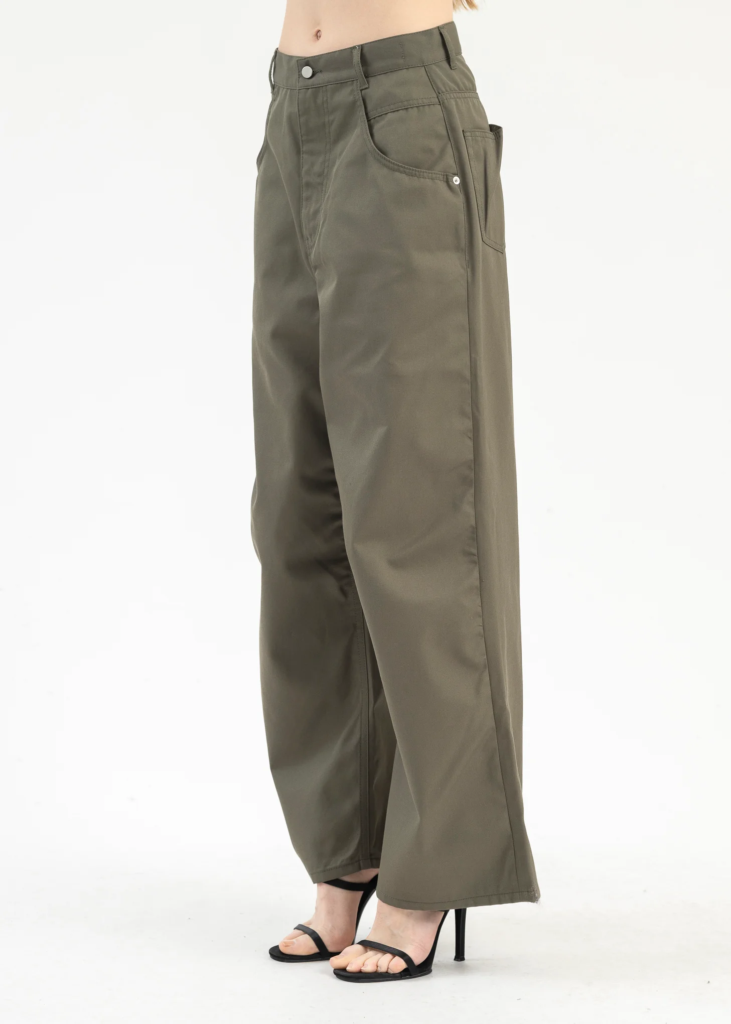 Green Pants - Image 3