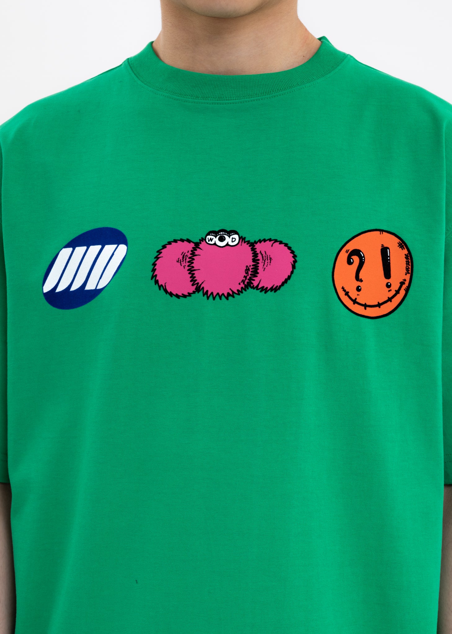 GREEN WE11DONE CHARACTER LOGO T-SHIRT - Image 2