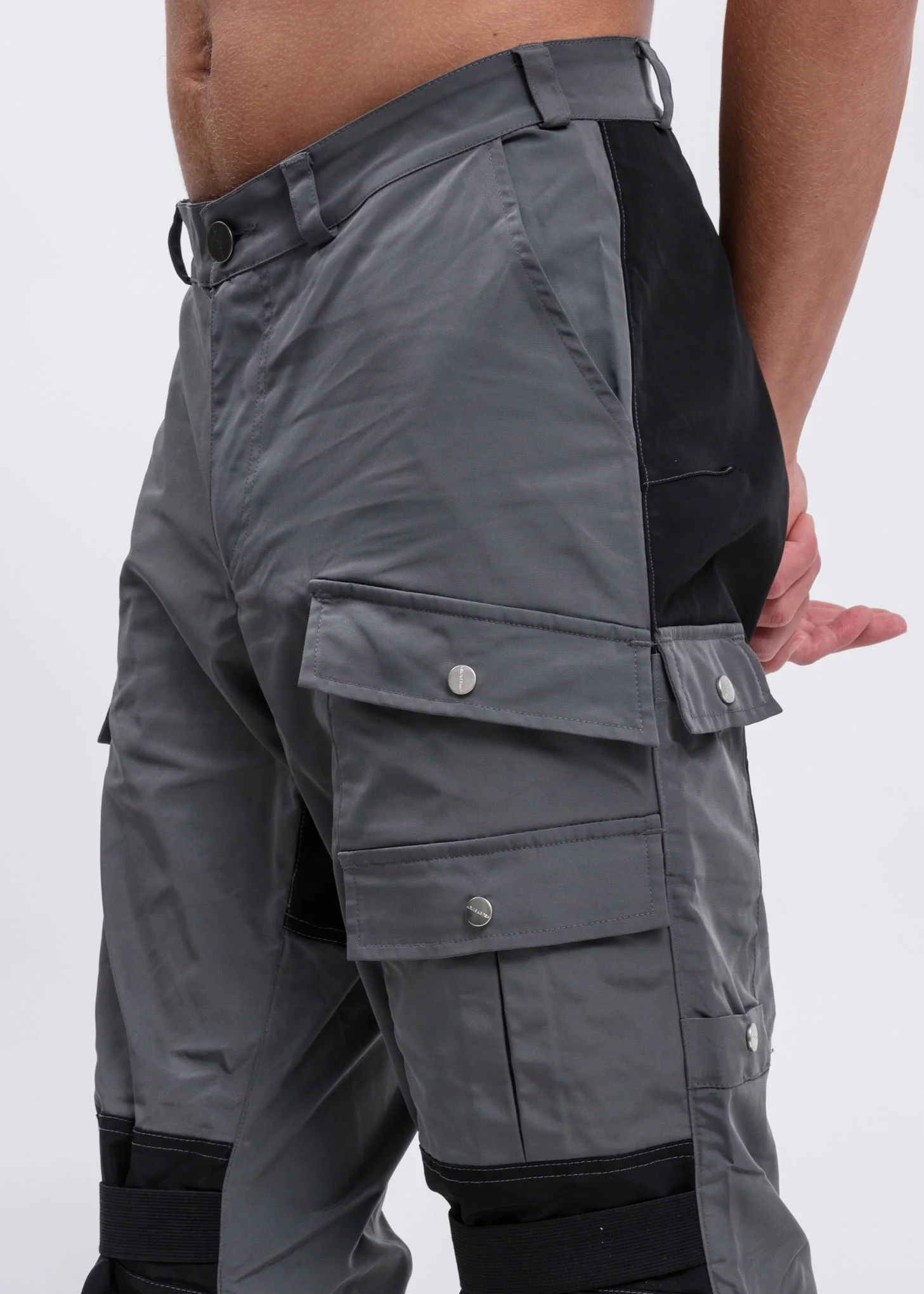 Grey And Black Detailed Cotton Pants - Image 3