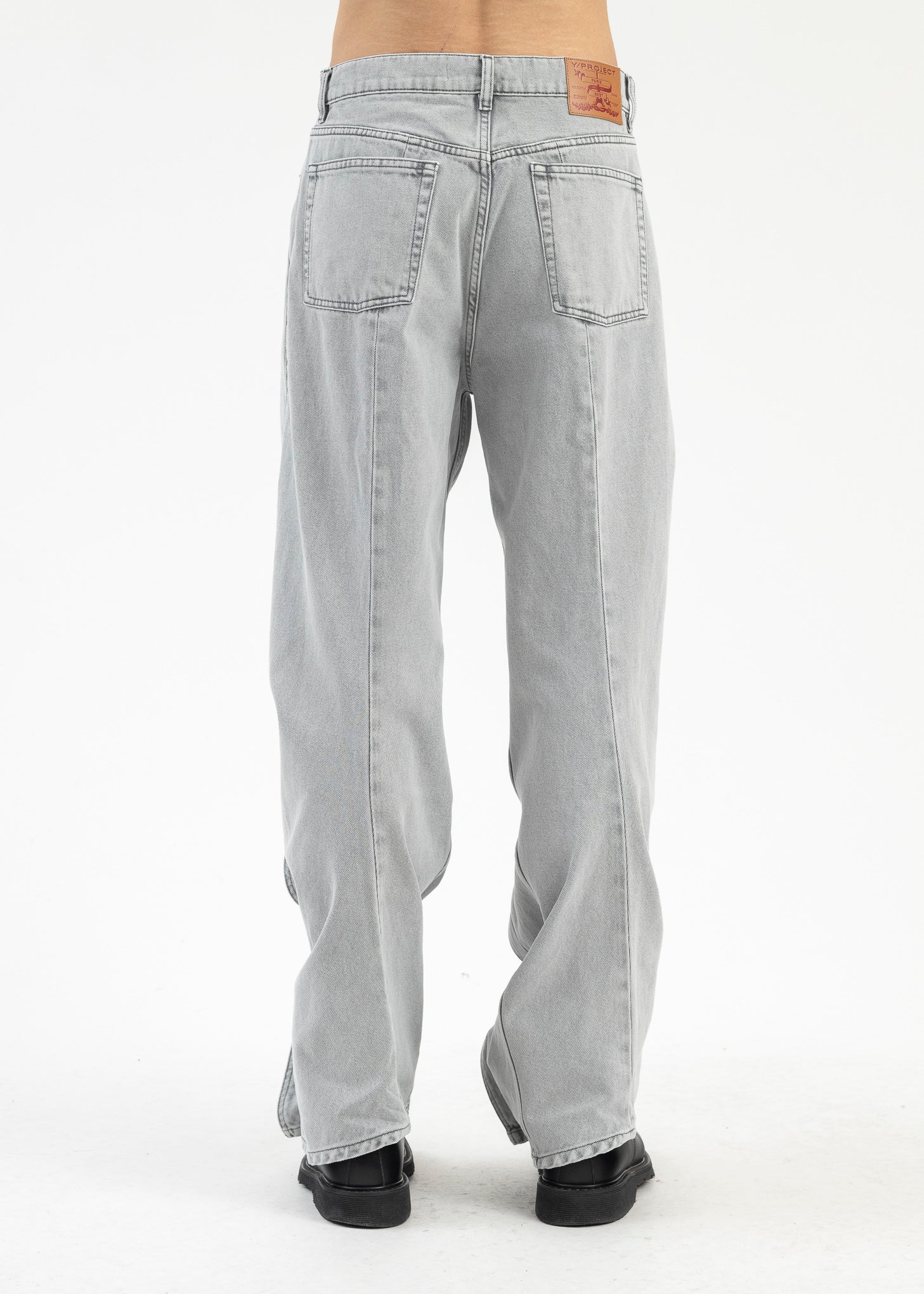 GREY BANANA JEANS - Image 5