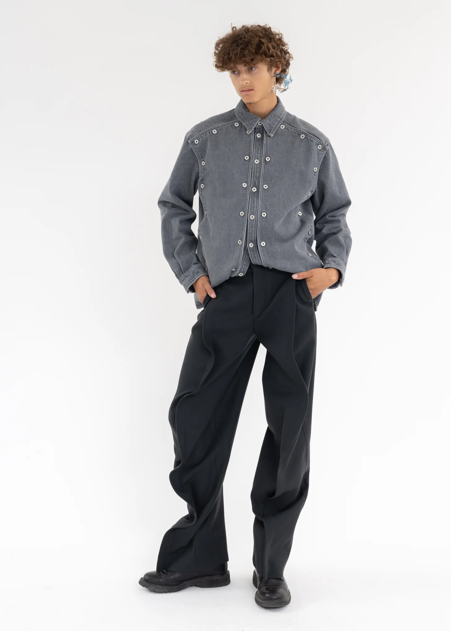 VINTAGE BLACK EVERGREEN SNAP OFF DENIM SHIRT - Image 3