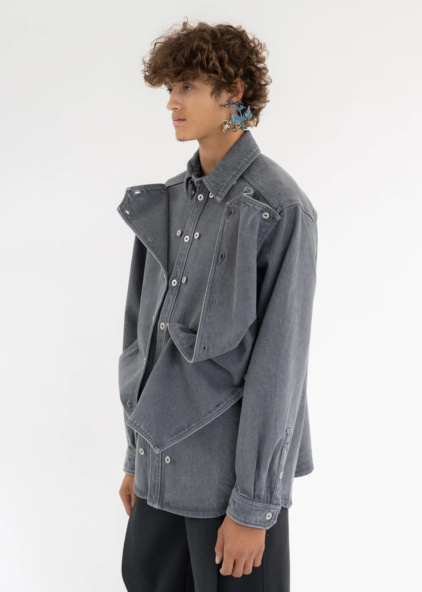 VINTAGE BLACK EVERGREEN SNAP OFF DENIM SHIRT - Image 4