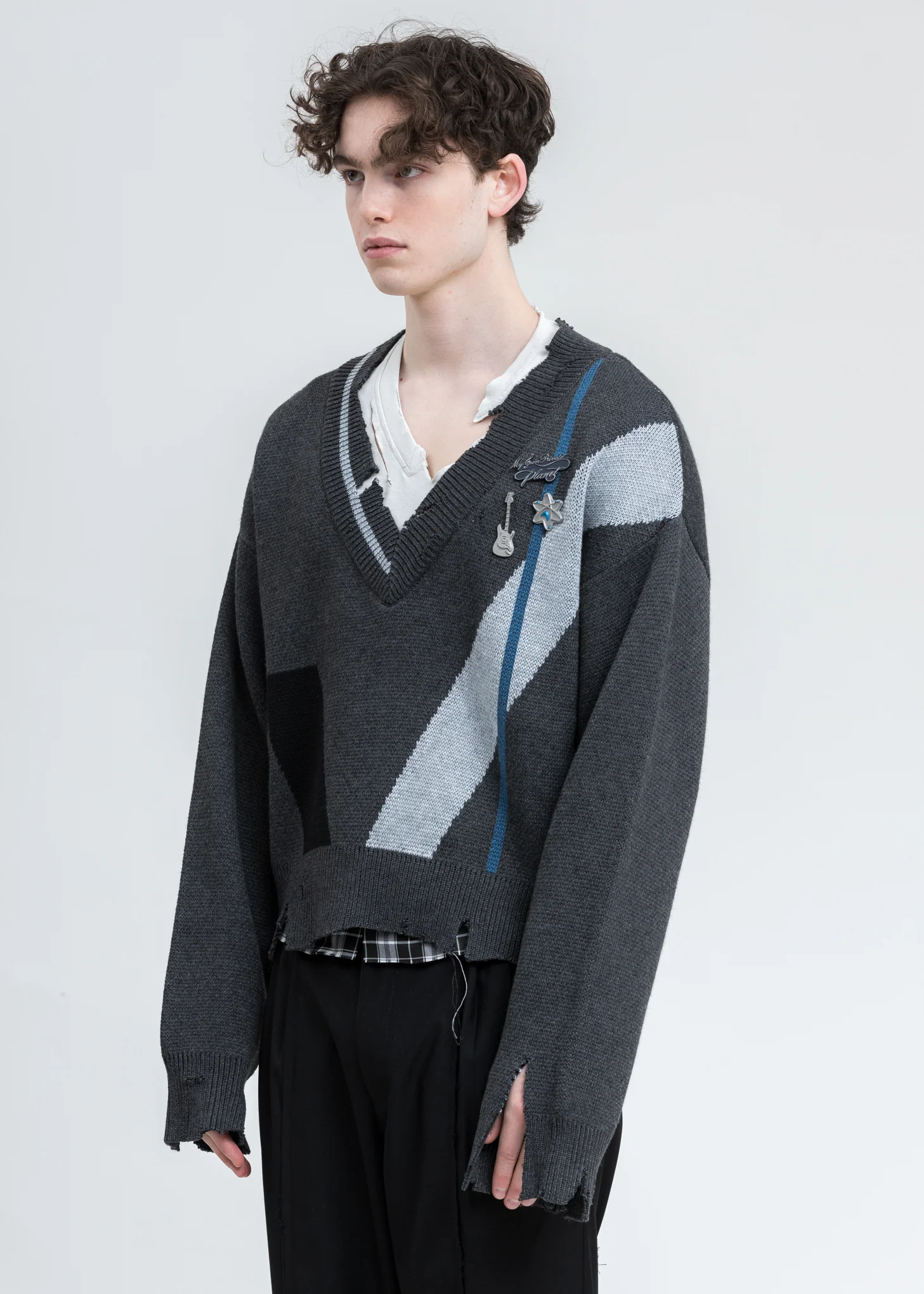 Grey Distressed Geometry Knit Layered Sweater - Image 3