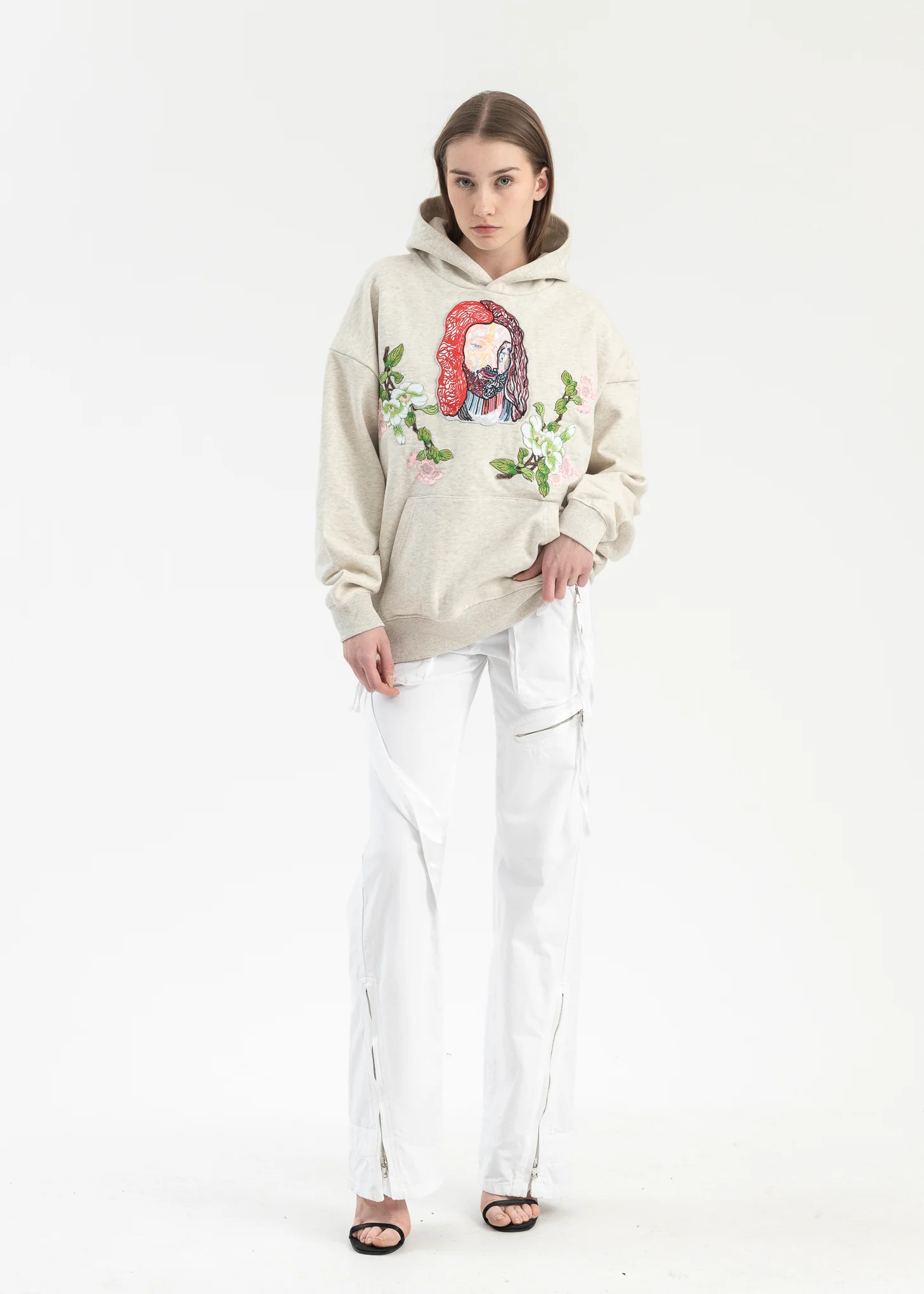 GREY EMBROIDERY PATCHWORK HOODIES - Image 5