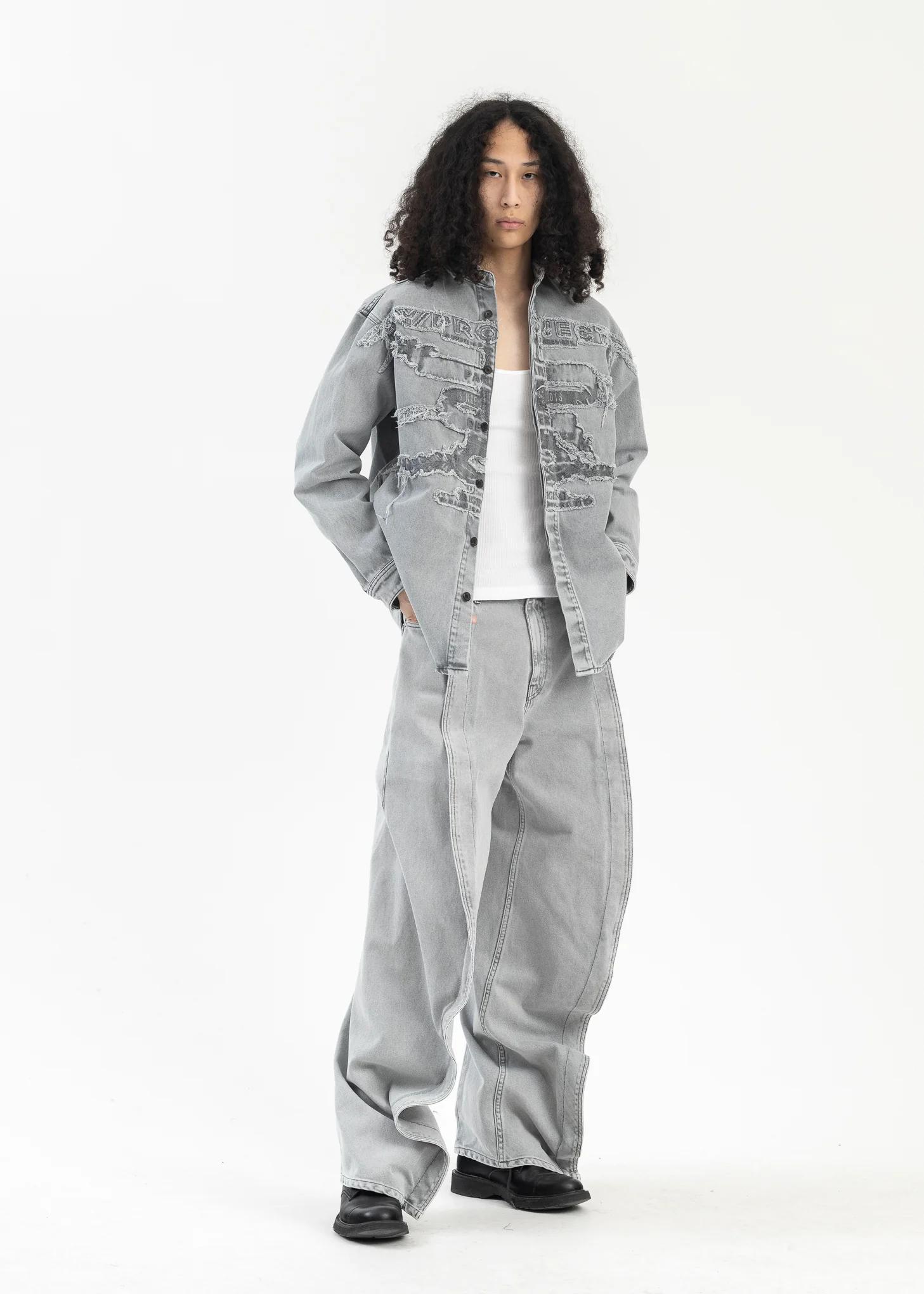 GREY EVERGREEN PARIS' BEST PATCH DENIM SHIRT - Image 6