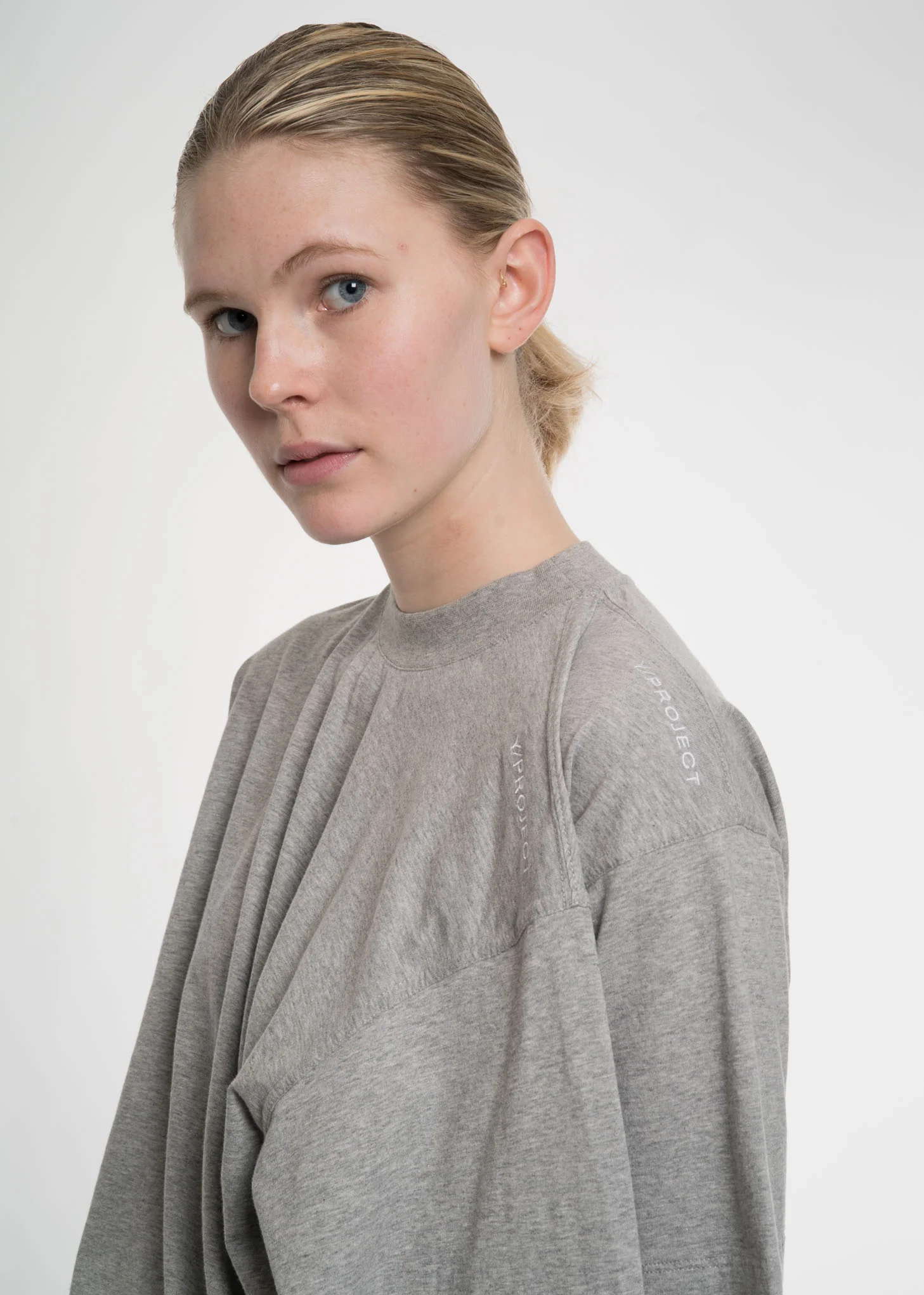 Grey Four Sleeved T-Shirt - Image 8