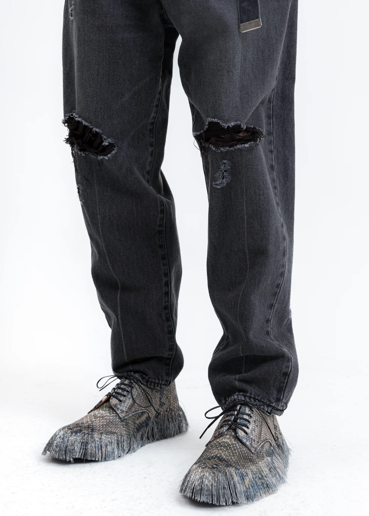 Grey Fringe Embroidery Shoes - Image 2