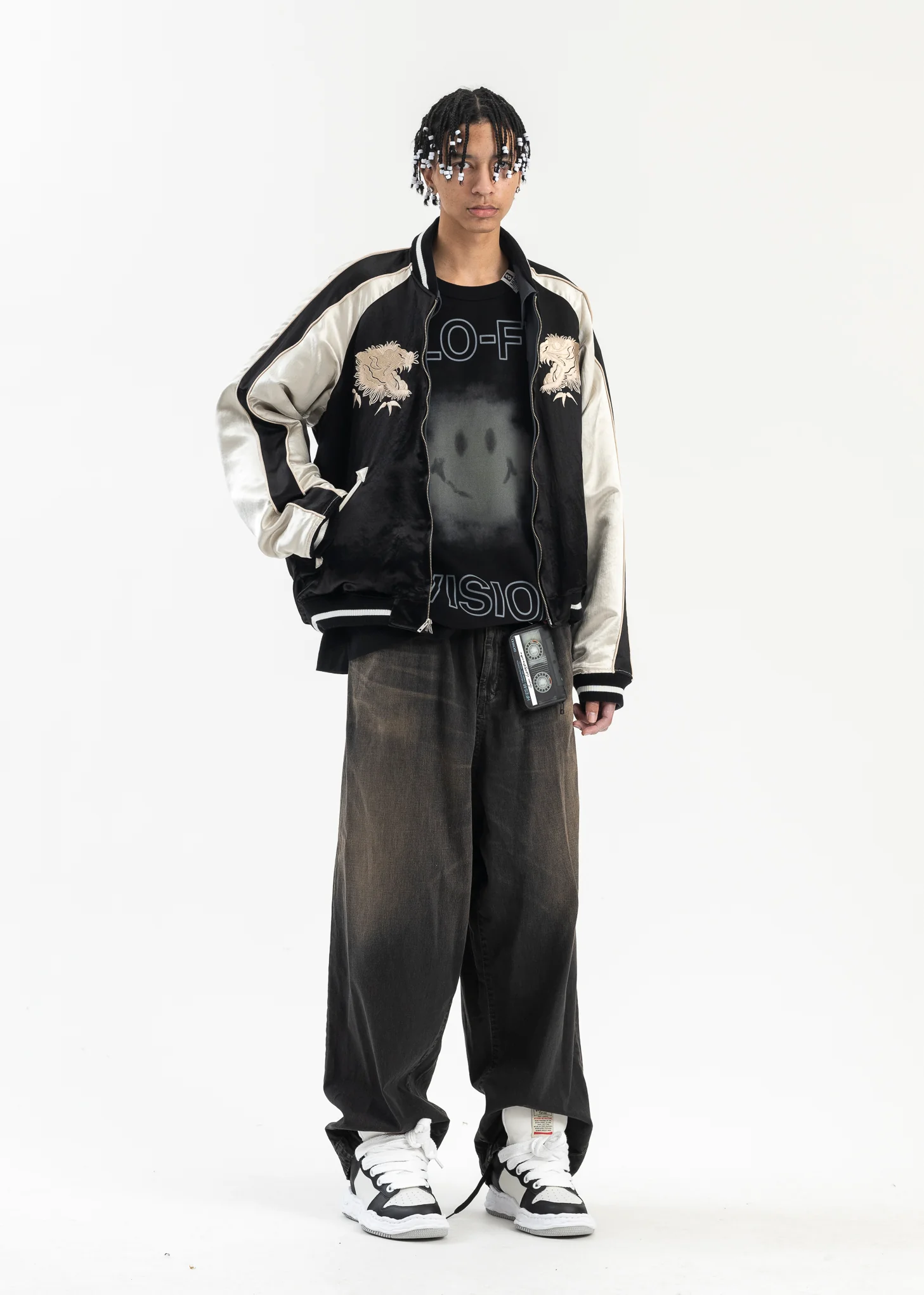 GREY REVERSIBLE SOUVENIR JACKET - Image 13