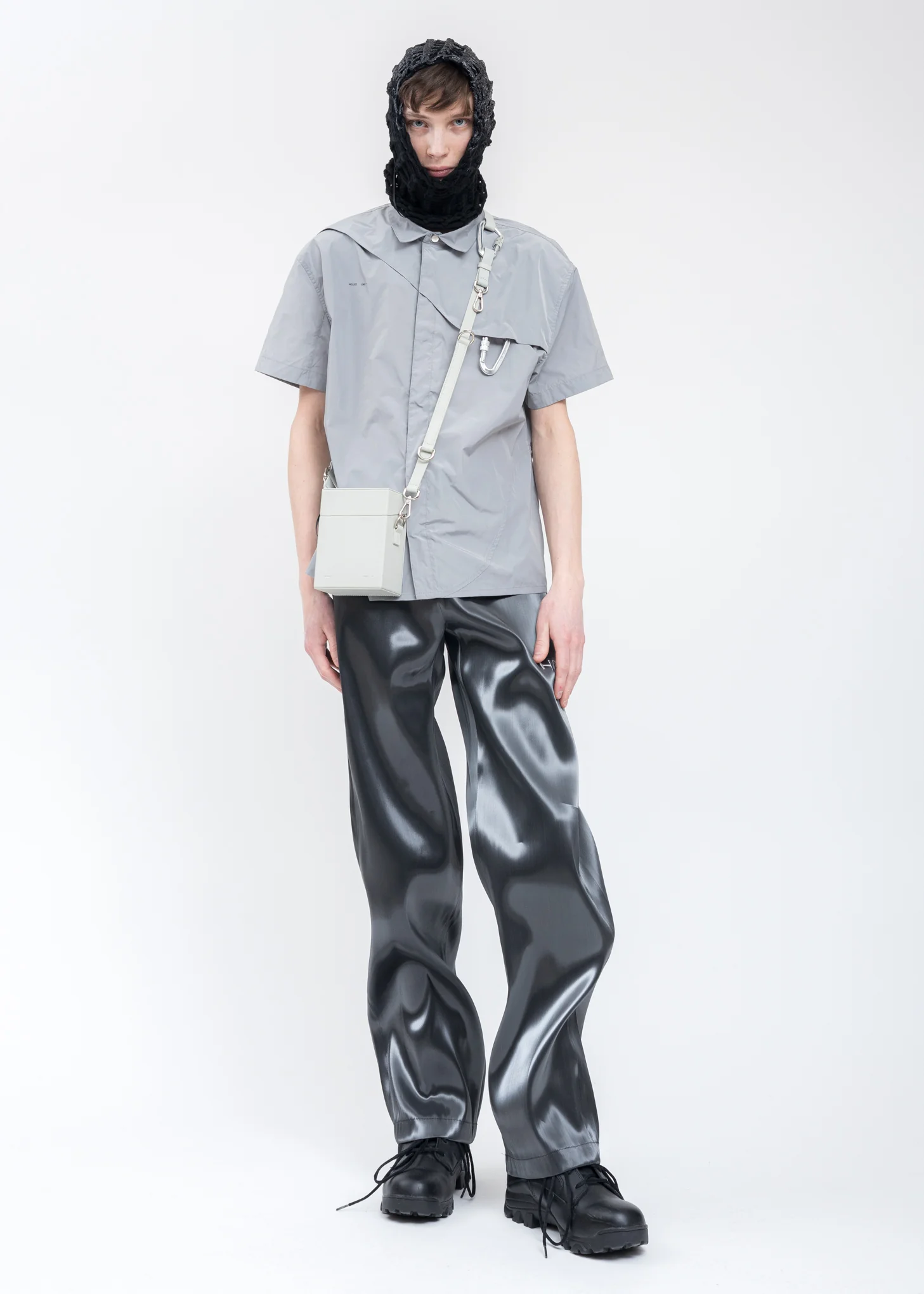 Grey S/S NYLON Shirt W. CARABINER - Image 7