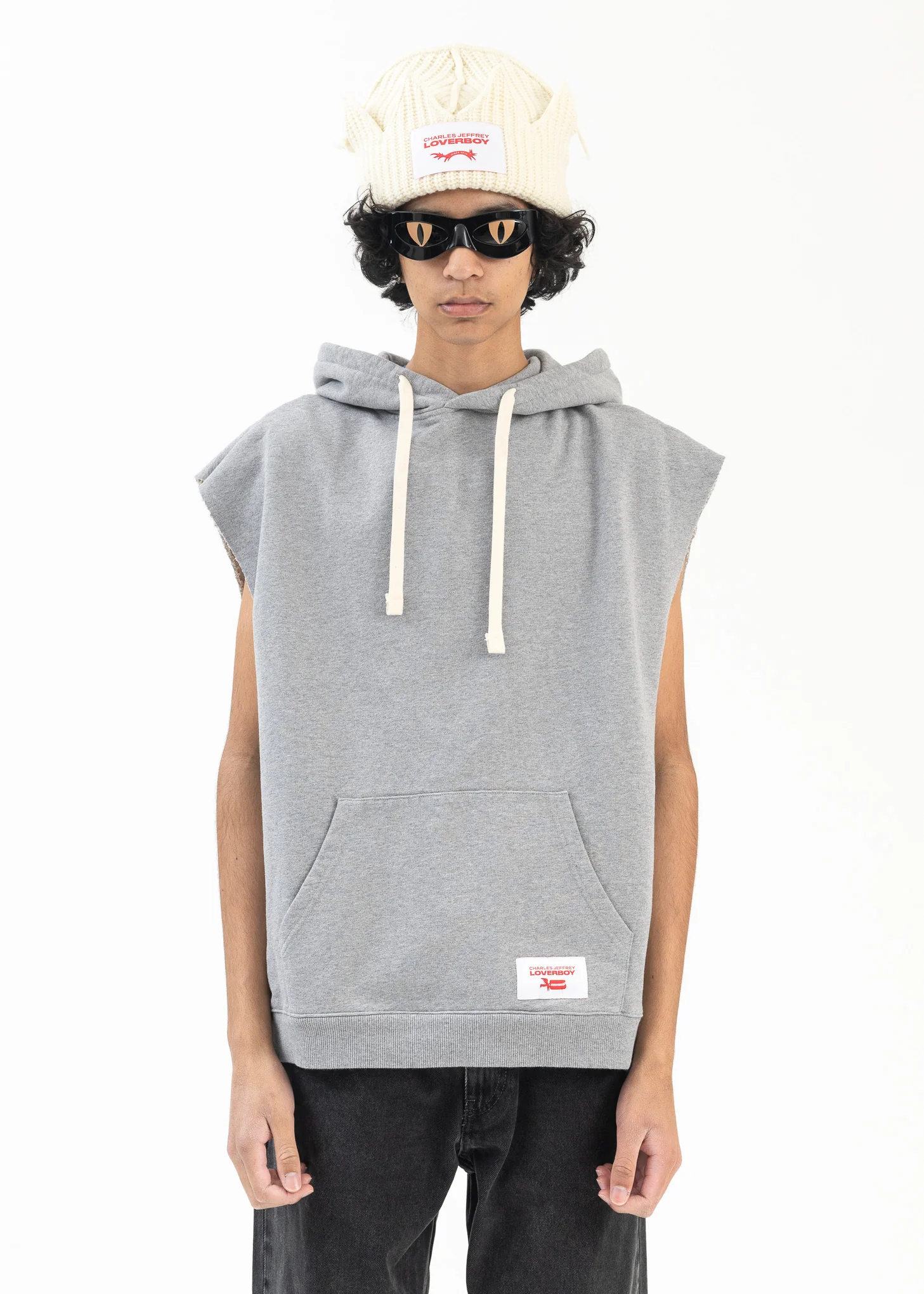 GREY SLEEVELESS LABEL EARS HOODY