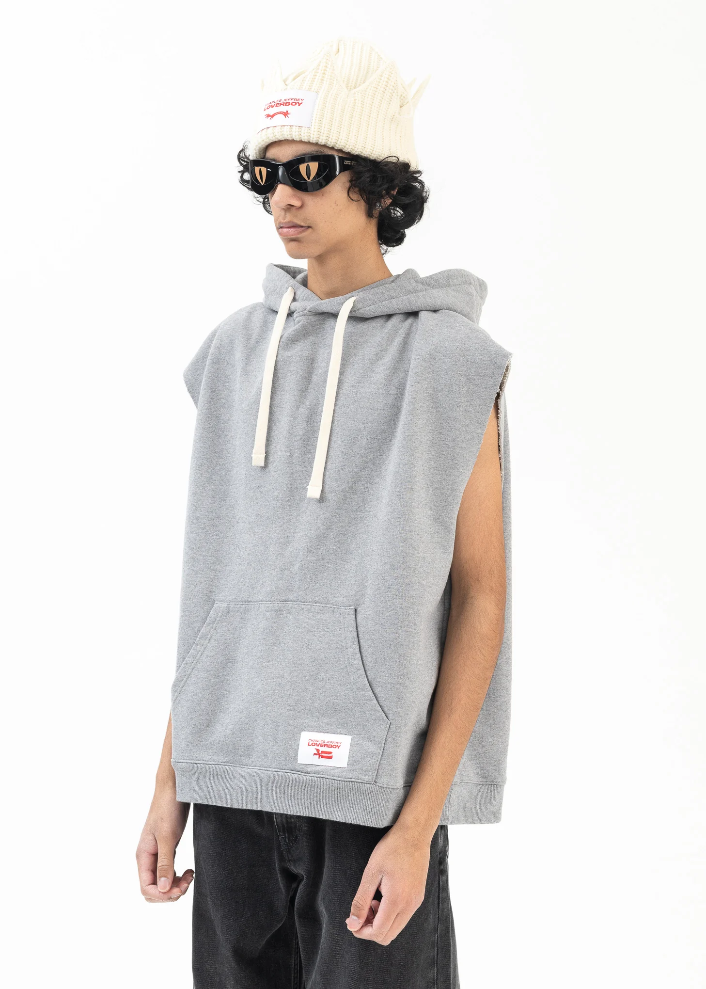 GREY SLEEVELESS LABEL EARS HOODY - Image 3