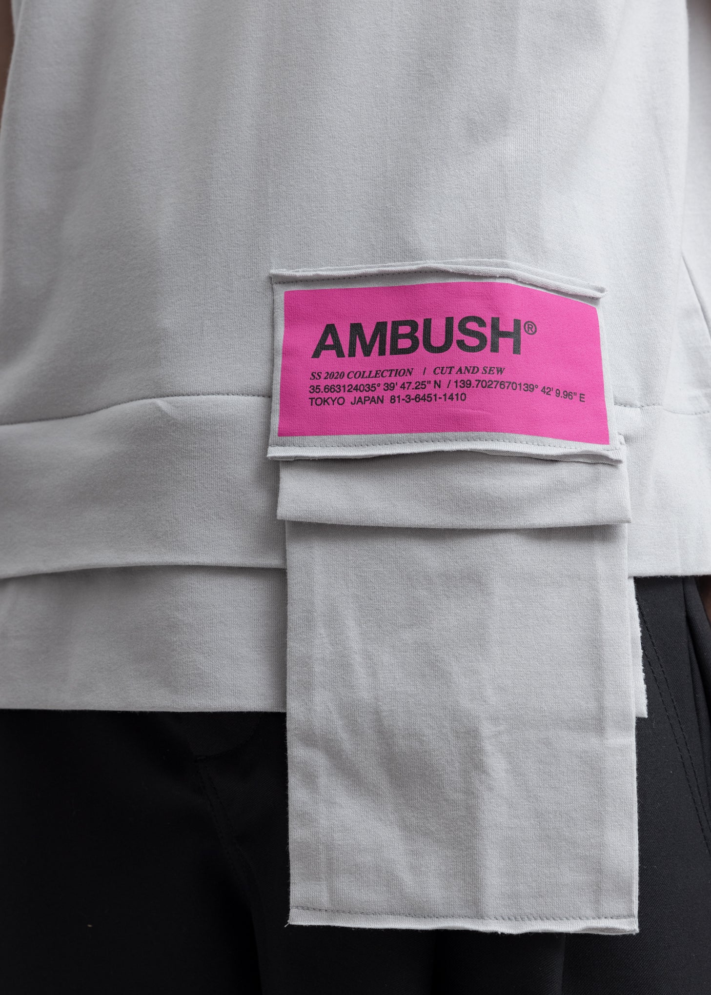 Grey Waist Pocket T-Shirt - Image 3