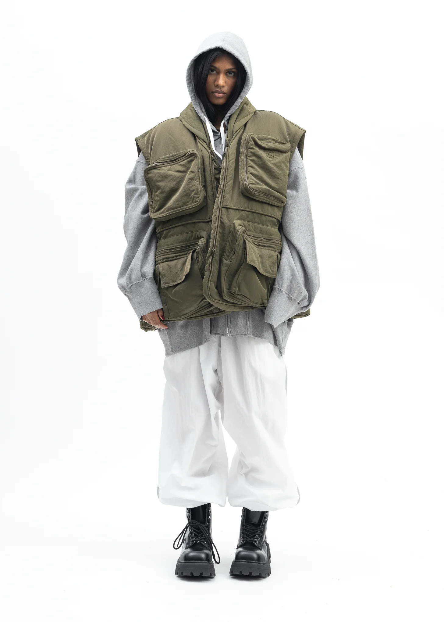 HED MAYNER X Reebok POCKETED VEST ARMY GREEN - Image 6