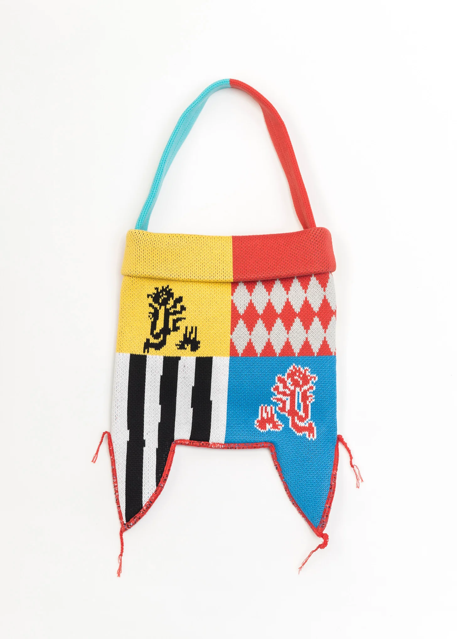 HERALDRY FLAG KNITTED BAG - Image 4