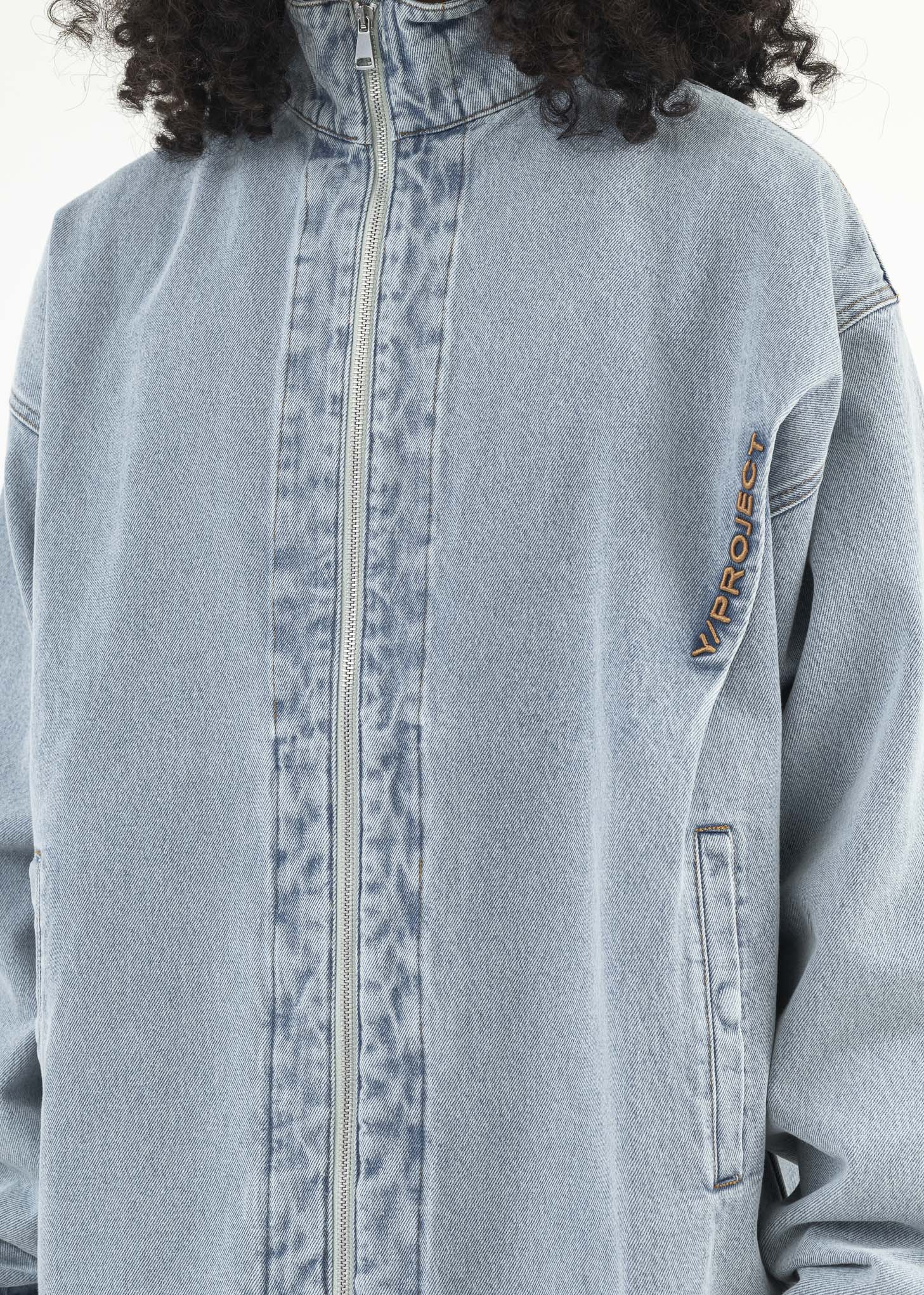 ICE BLUE PINCHED LOGO DENIM WINDBREAKER - Image 4