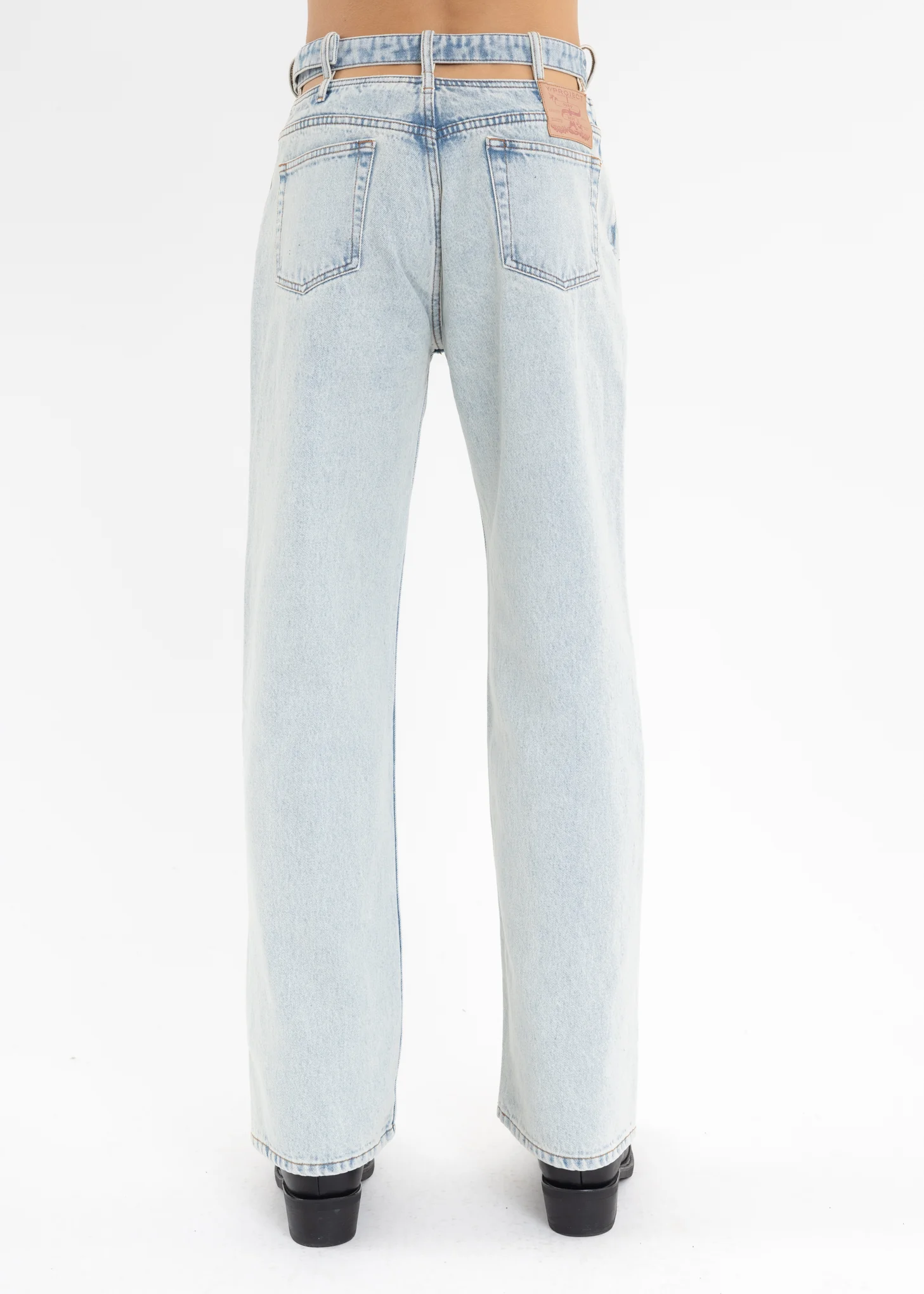 ICE BLUE Y BELT JEANS - Image 5