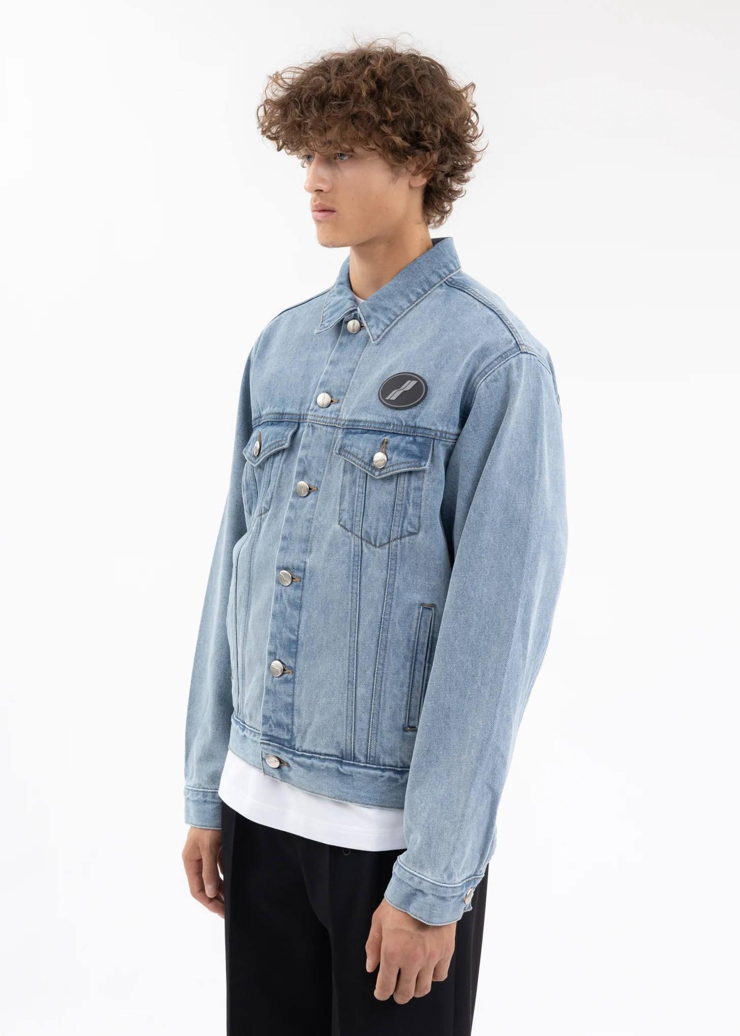 ICE OVERSIZED DENIM JACKET - Image 3