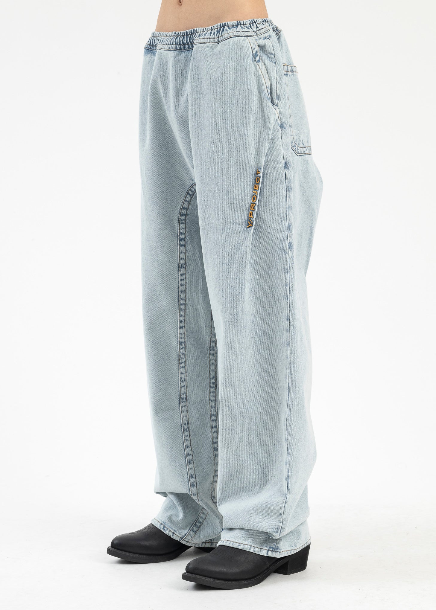 ICEBLUE PINCHED LOGO SOUFFLE JEANS - Image 2