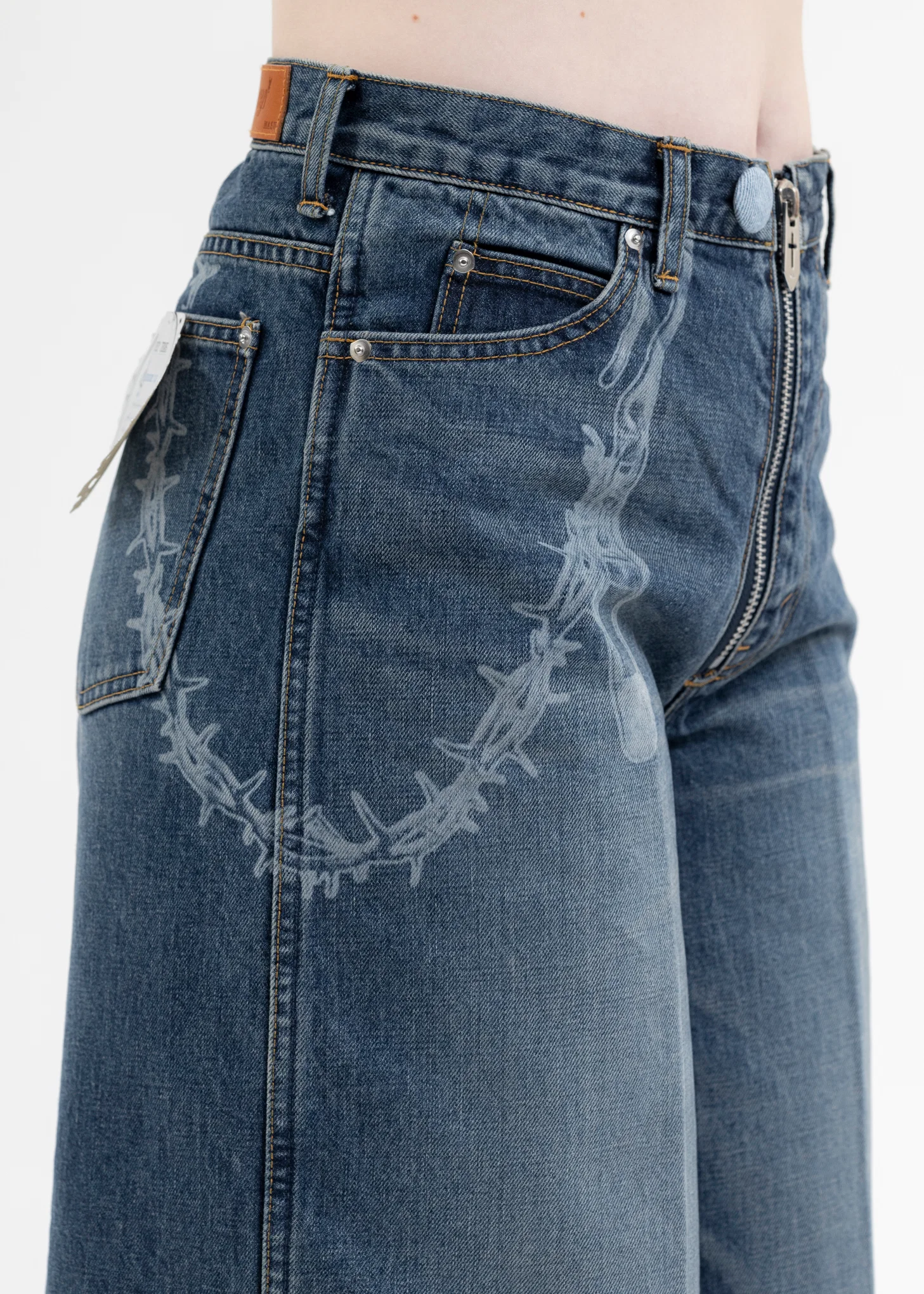 INDIGO "MASUBOYS" BAGGY JEANS (FADED) - Image 5