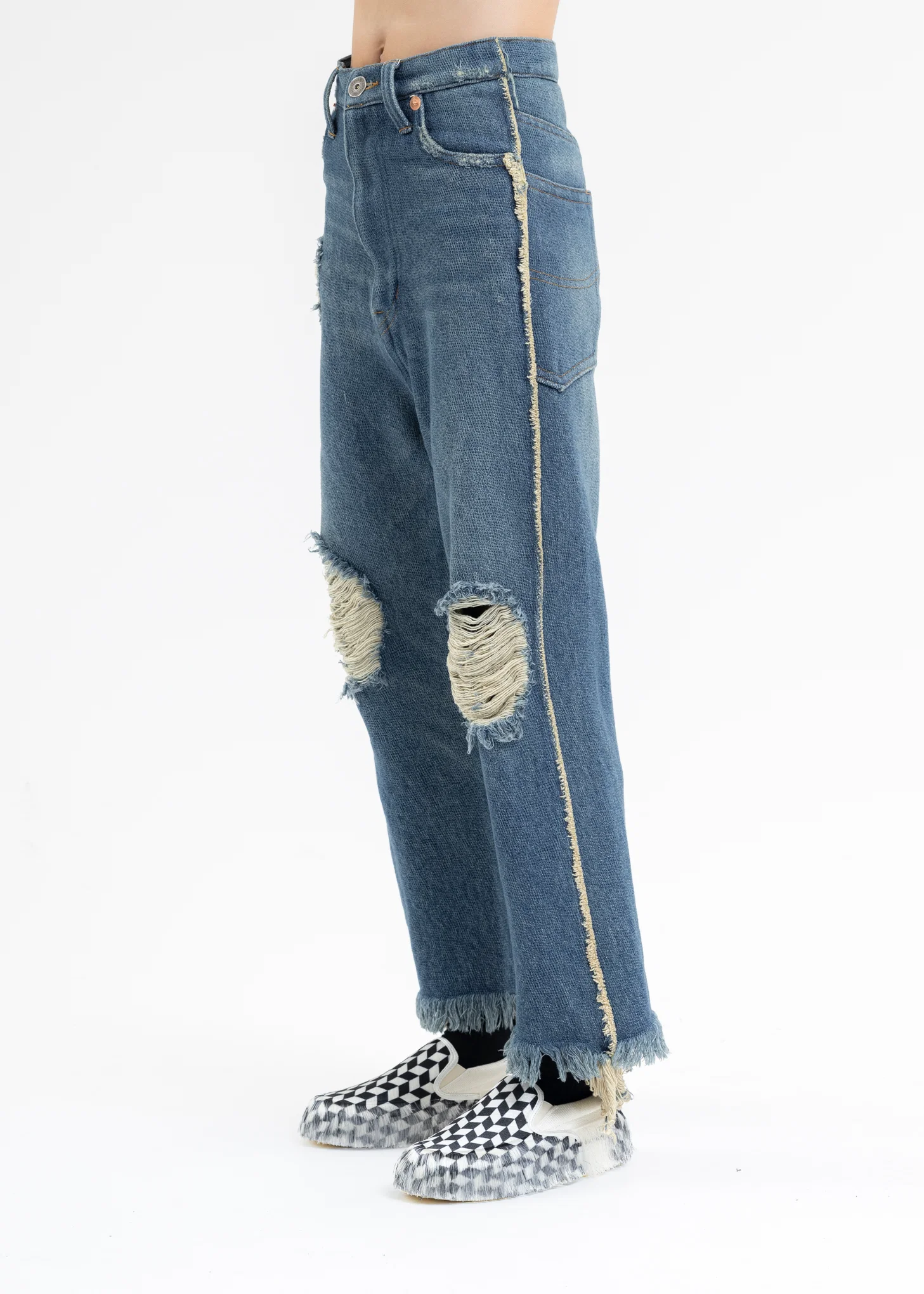 INDIGO x1.5 RESIZED DENIM PANTS - Image 2