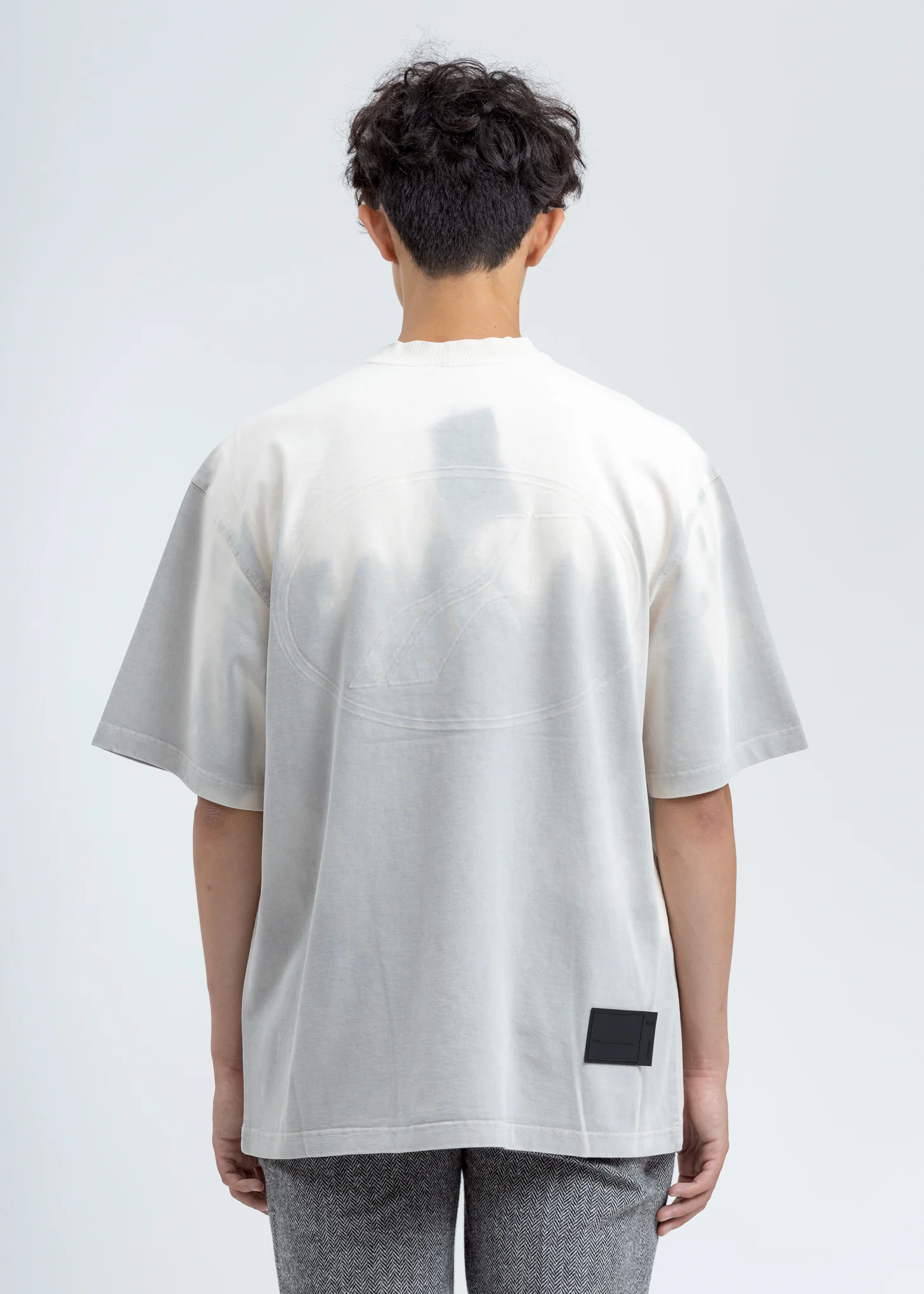 Ivory Thermo Sensitive Polar Bear T-Shirt - Image 2