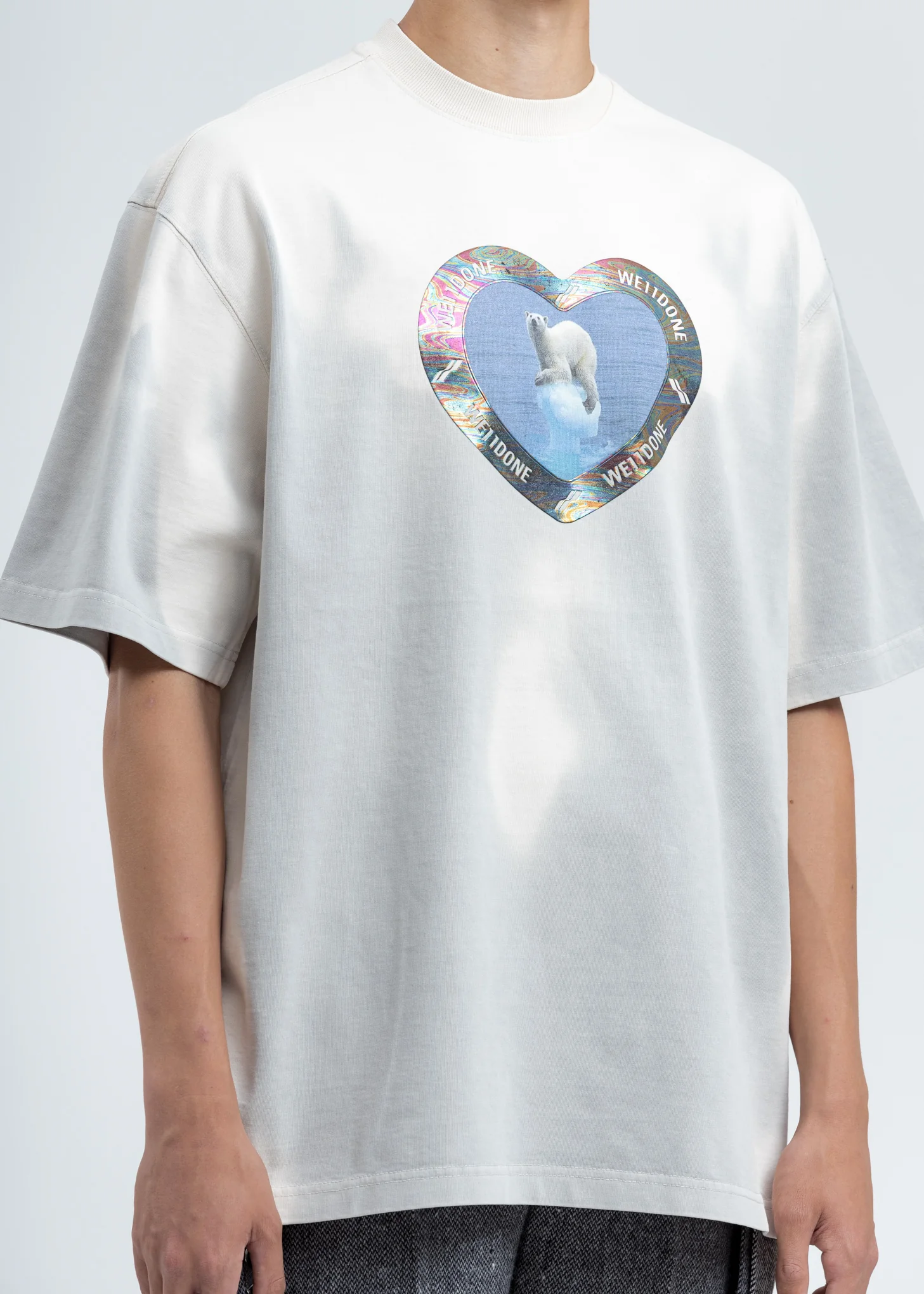 Ivory Thermo Sensitive Polar Bear T-Shirt - Image 4