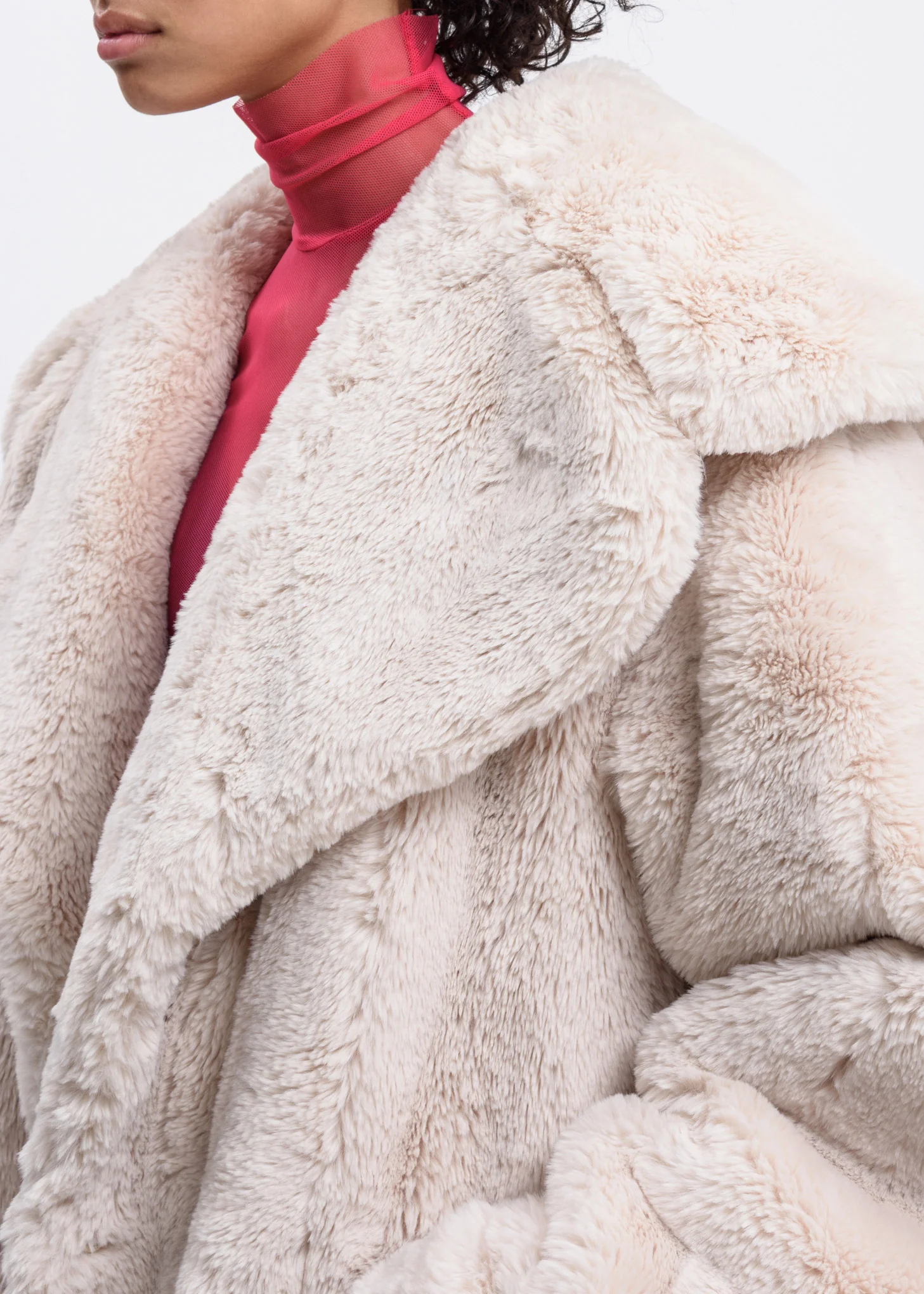 Ivory Faux Fur Coat - Image 5
