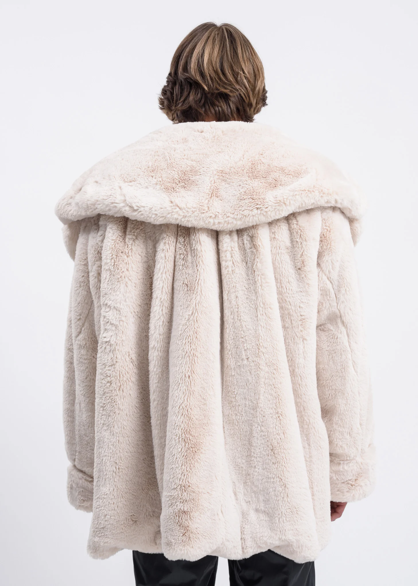 Ivory Faux Fur Coat - Image 2