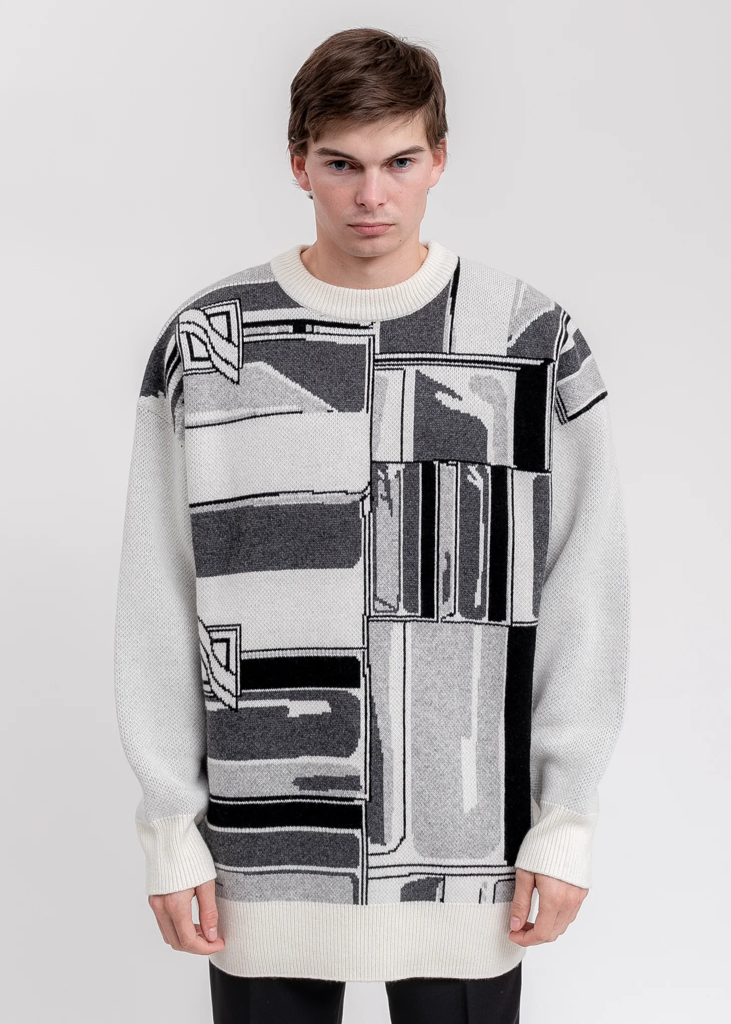Ivory Flat Chain Graphic Jacquard Sweater