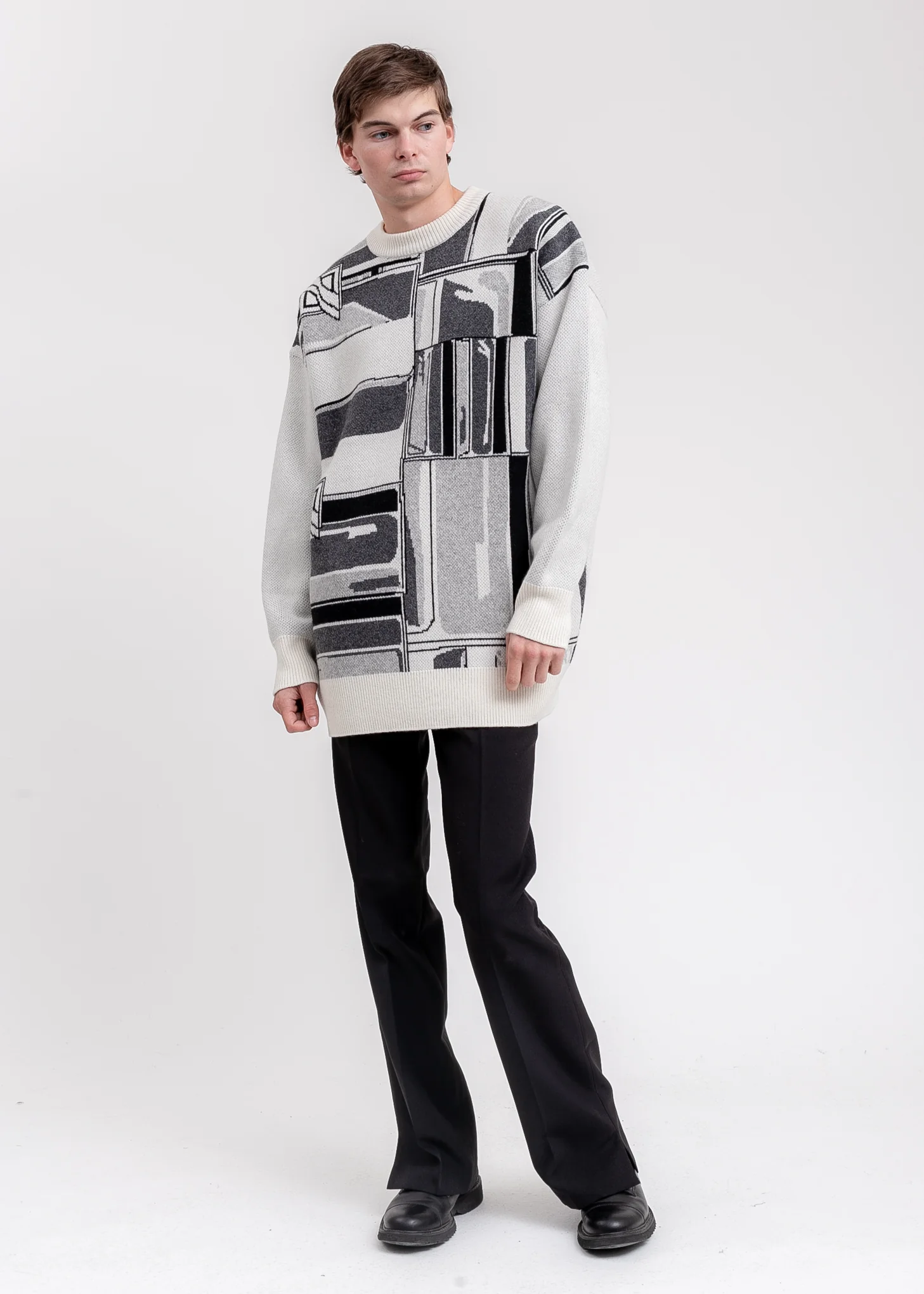 Ivory Flat Chain Graphic Jacquard Sweater - Image 5
