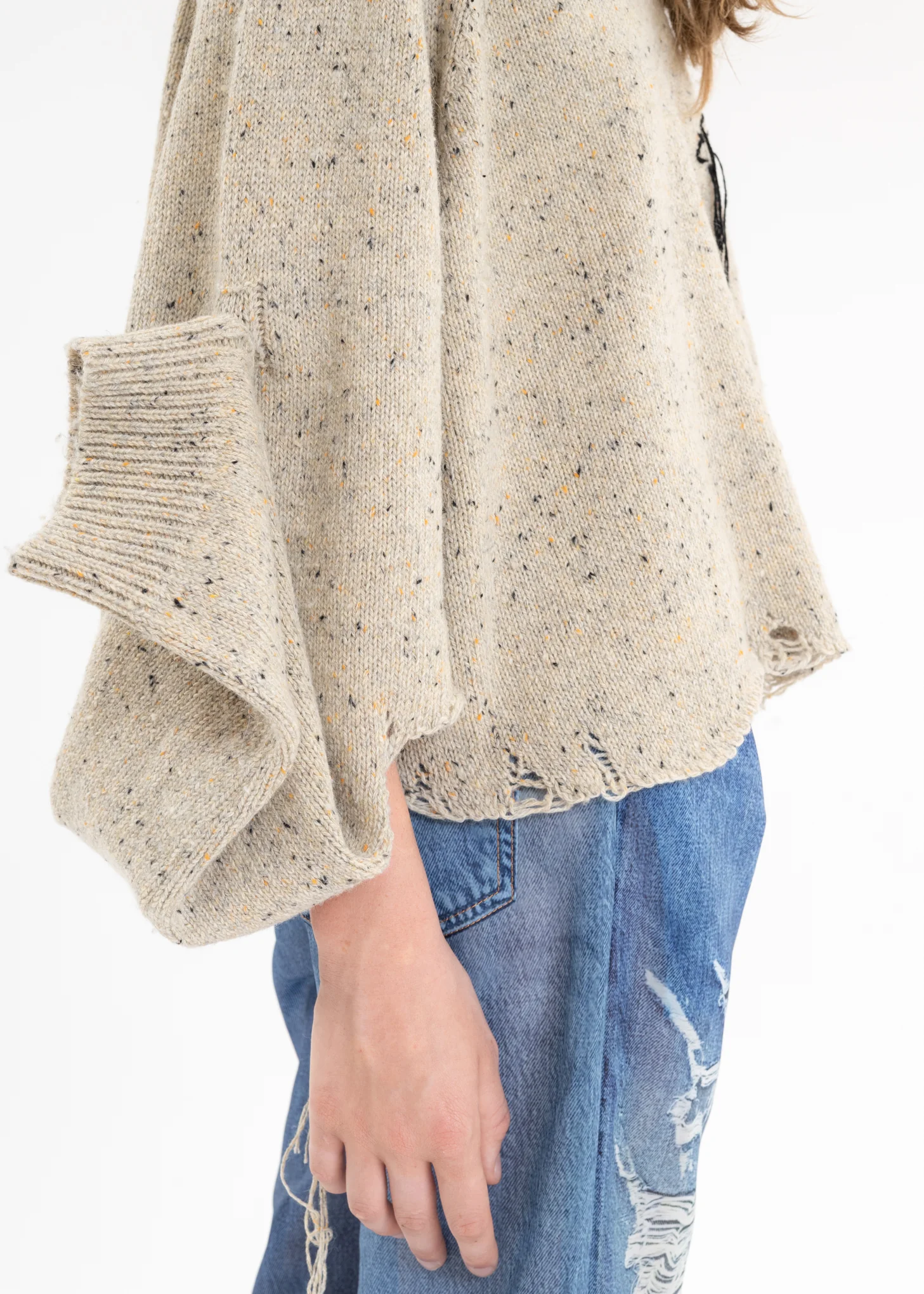Ivory MAGNET ATTACHED KNIT PULLOVER - Image 5