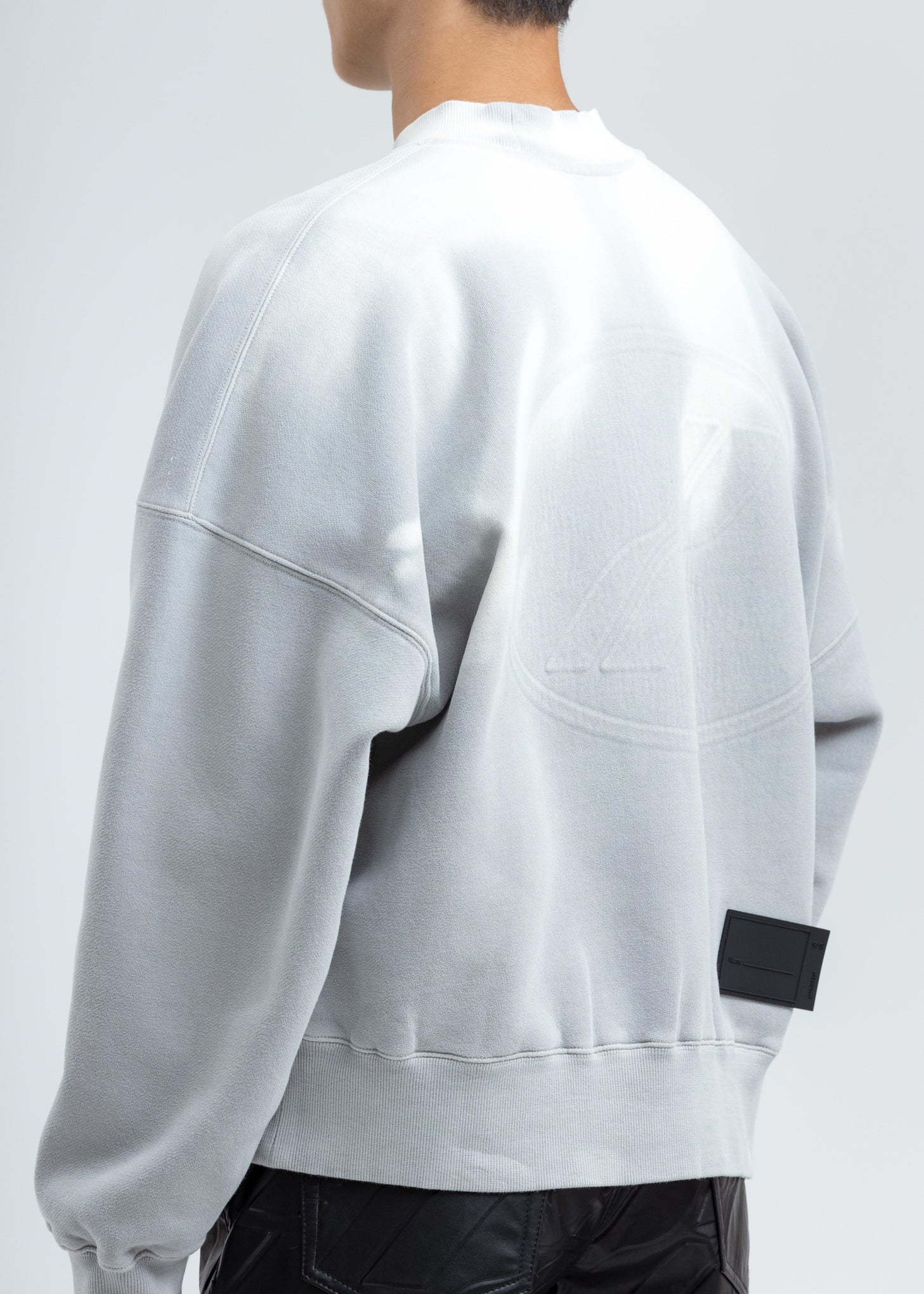 Ivory Thermo Sensitive Polar Bear Sweatshirt - Image 2