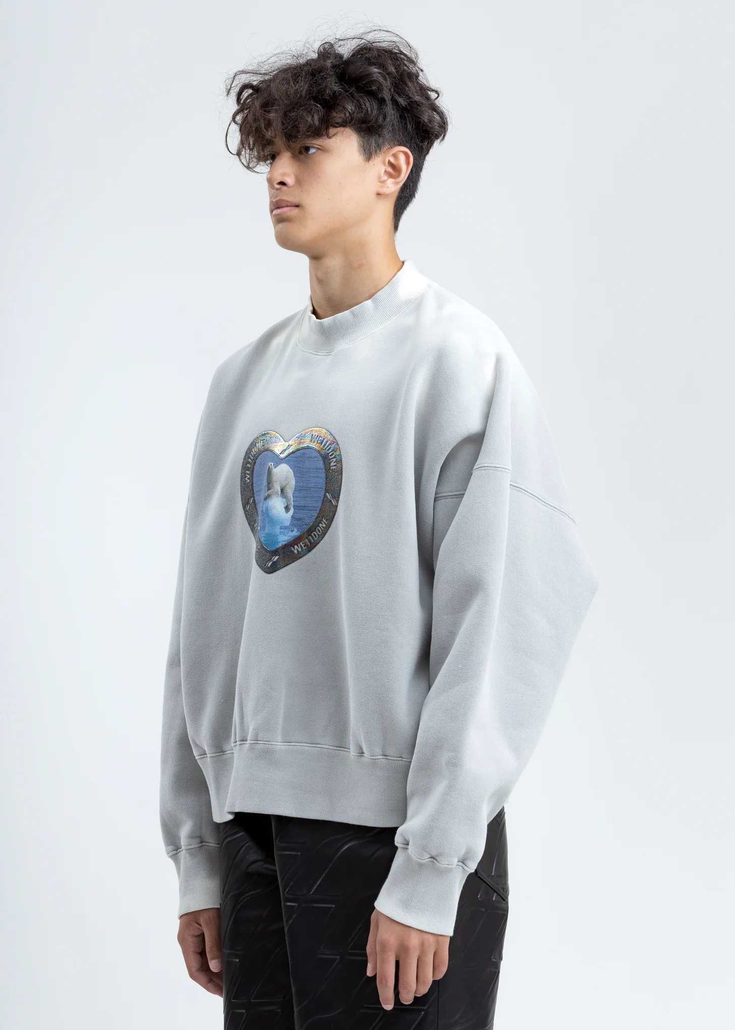 Ivory Thermo Sensitive Polar Bear Sweatshirt - Image 3