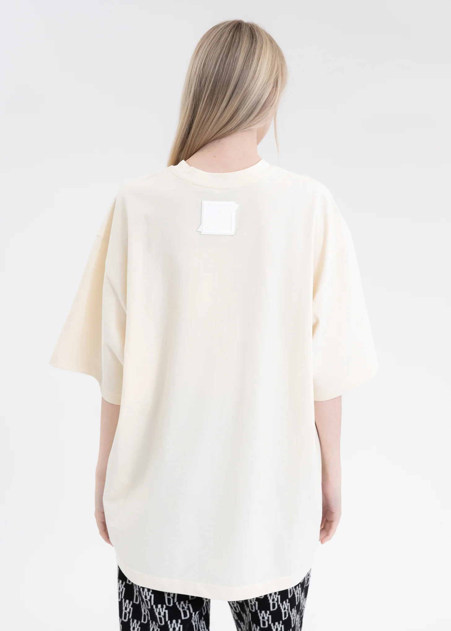IVORY WE11DONE MULTI LOGO T-SHIRT - Image 2