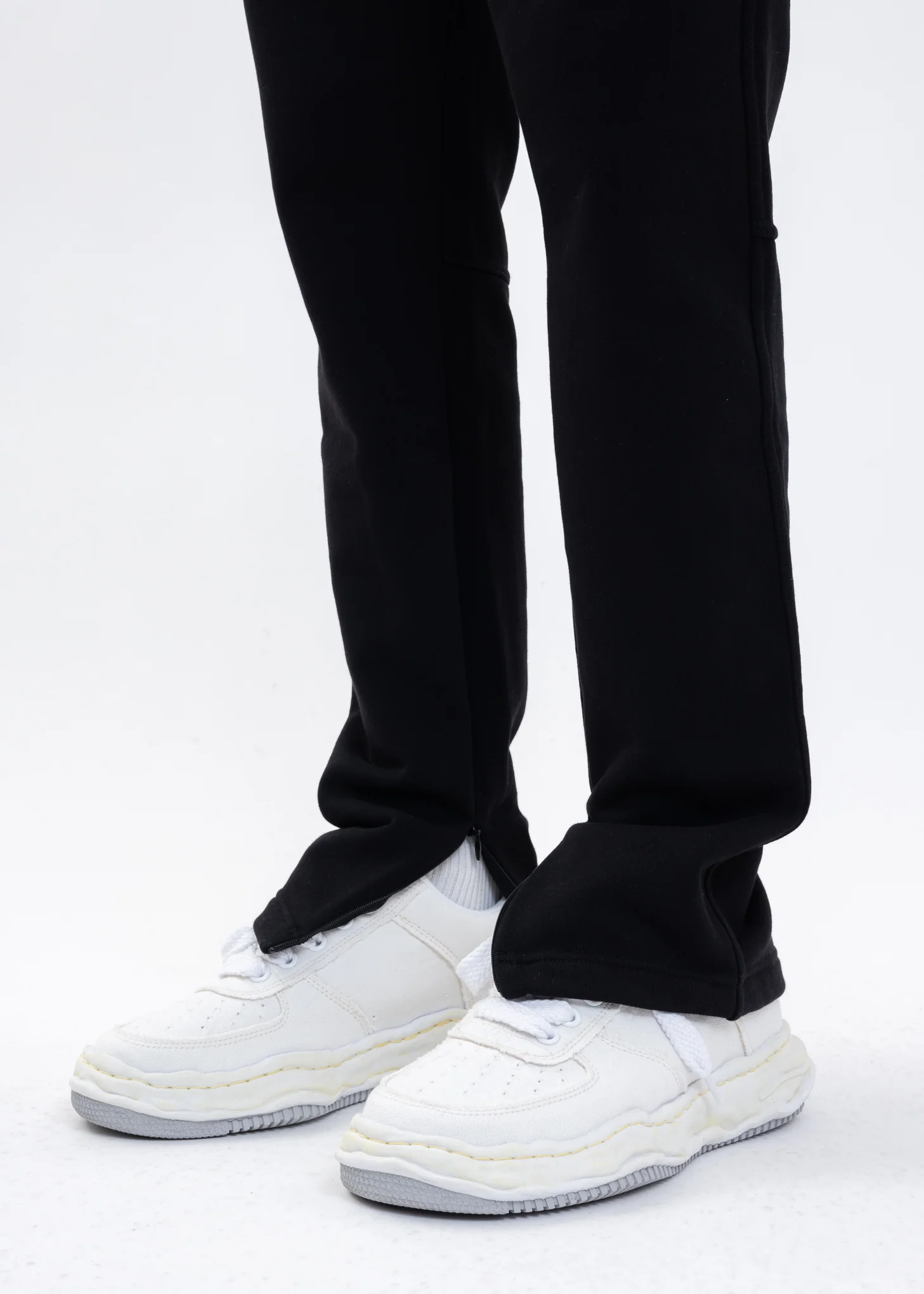Jet Black ZIP Sweatpants - Image 5