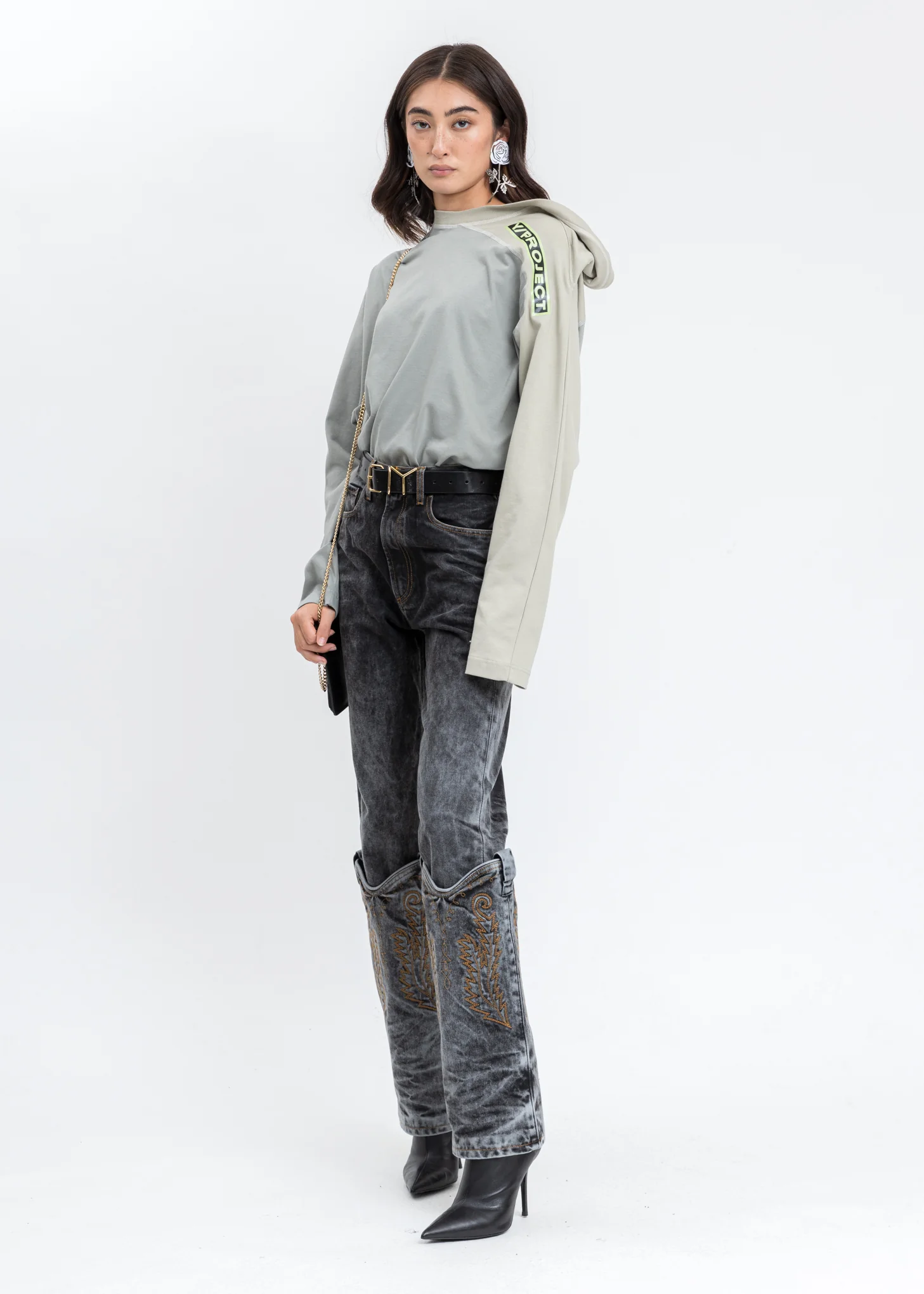 Khaki And Beige Clip Shoulder Long Sleeves - Image 6