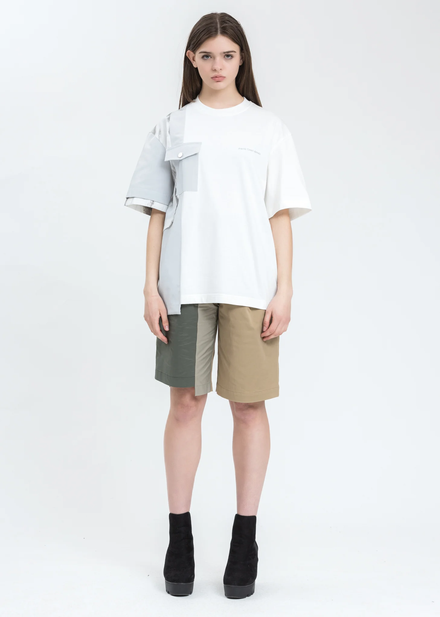 Khaki Woven Paneled Shorts - Image 5