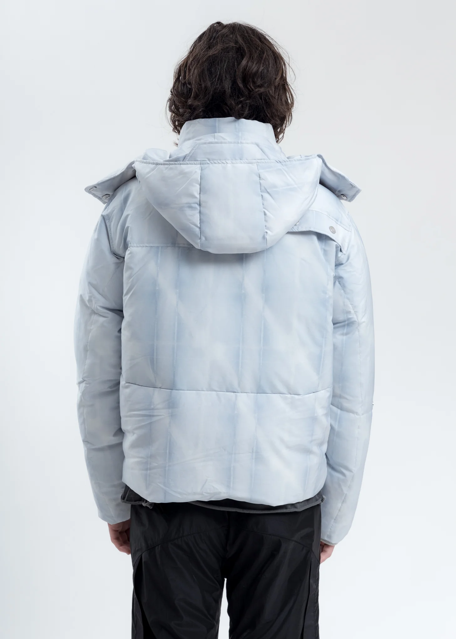 Light Grey Arc Sculpture Puffer Jacket - Image 4