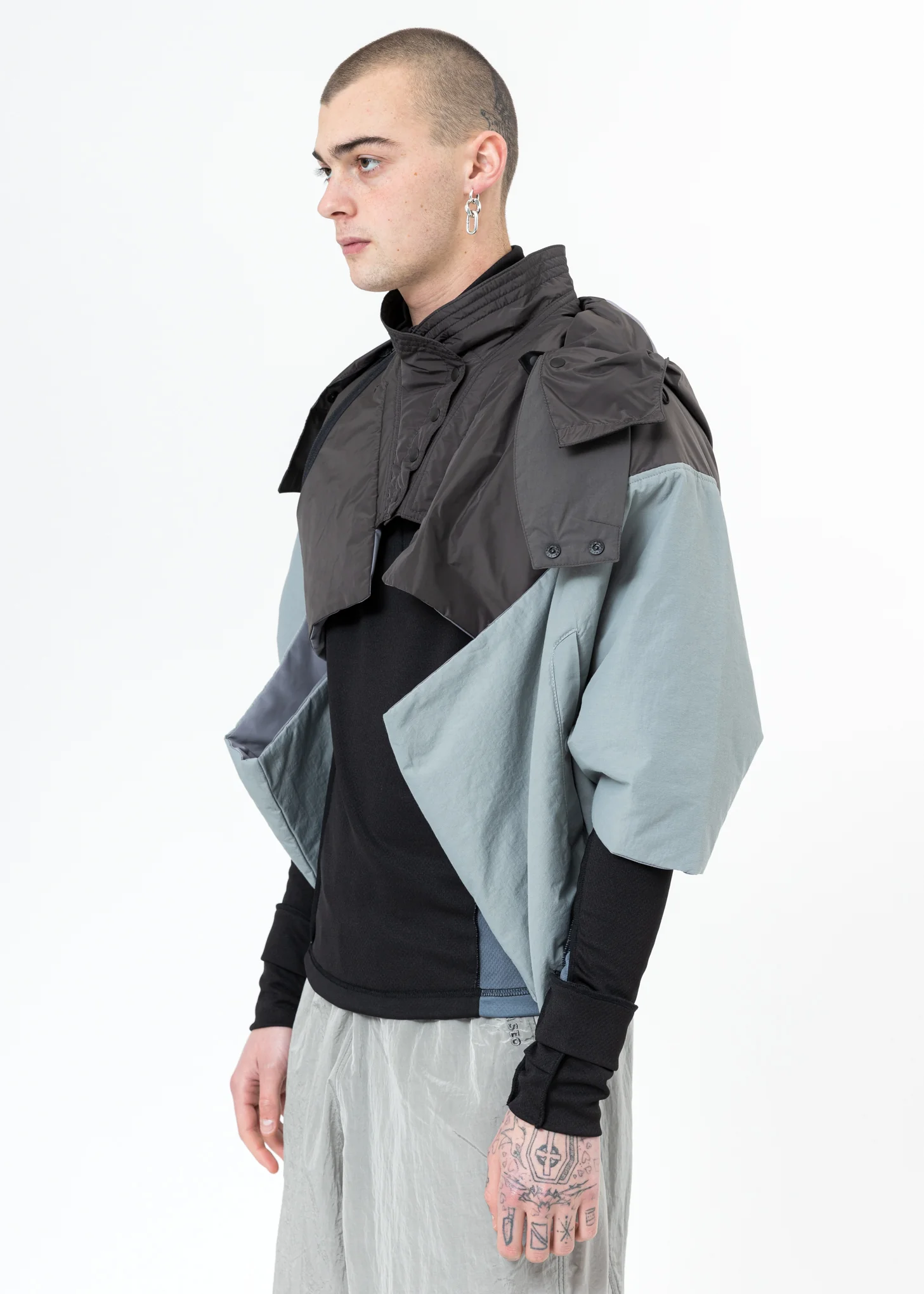 Light Grey Cropped Kimono Jacket - Image 3