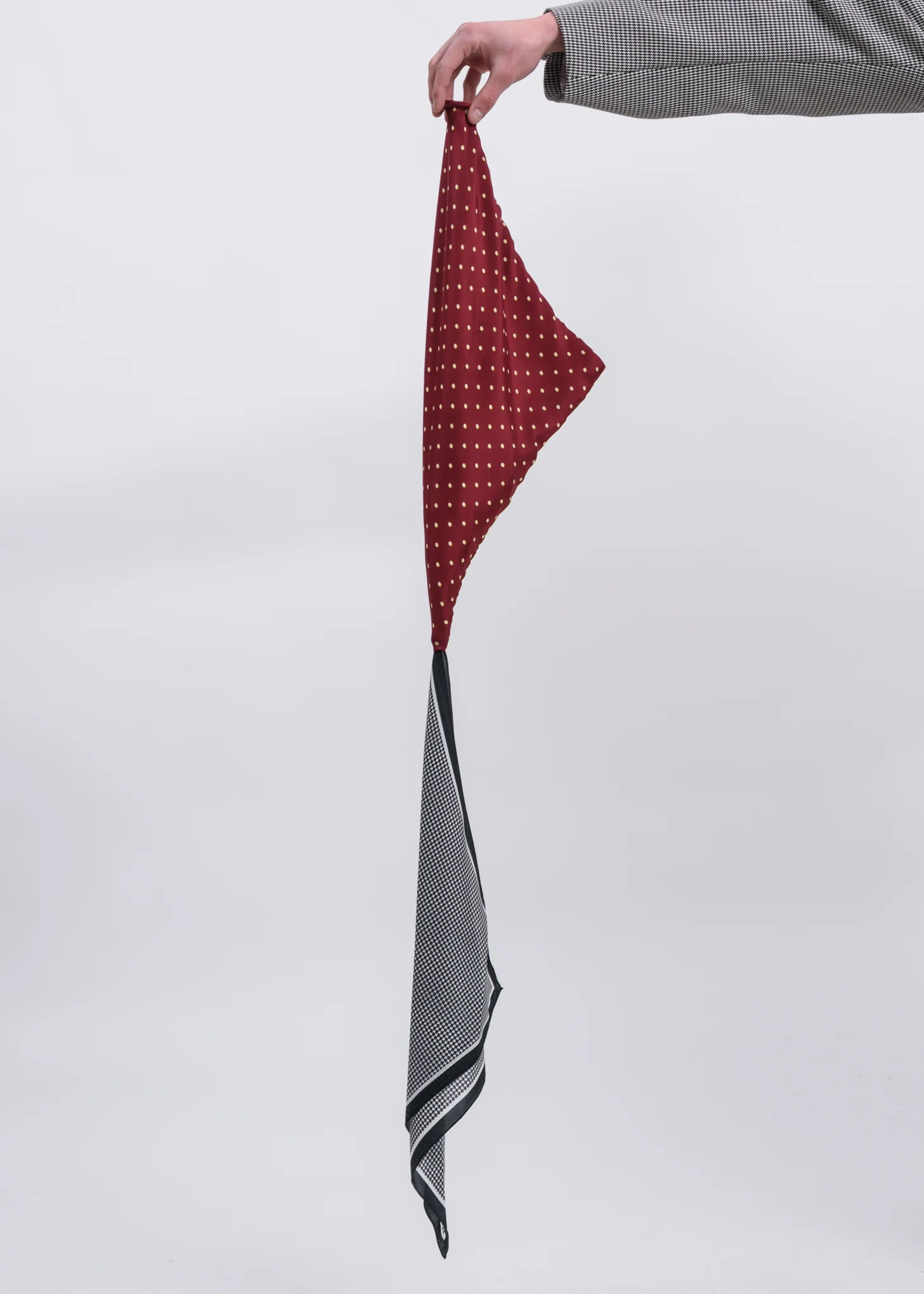 Red Magical Changed Scarf