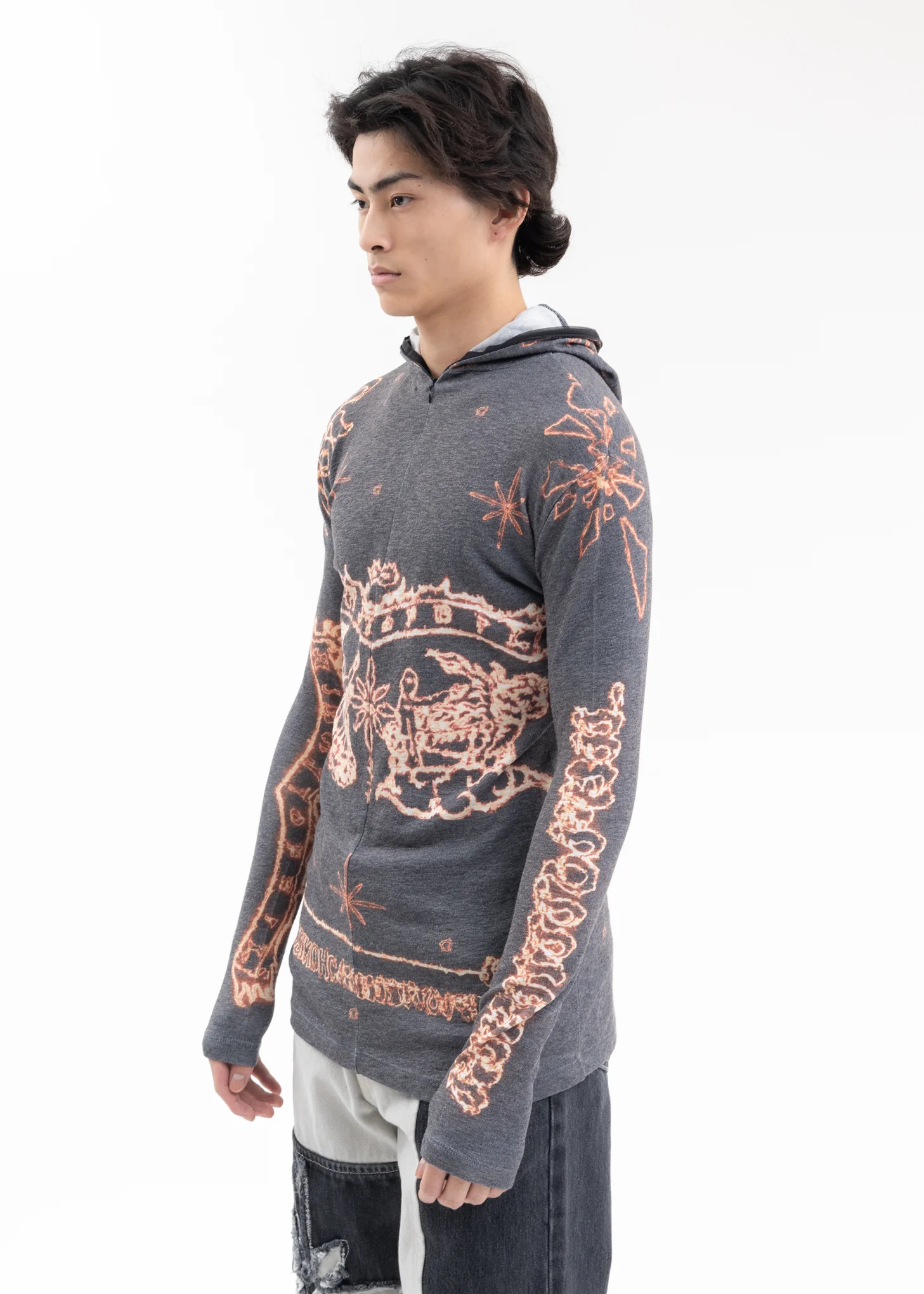 MASK PRINT TIGHT LS T-SHIRT - Image 10