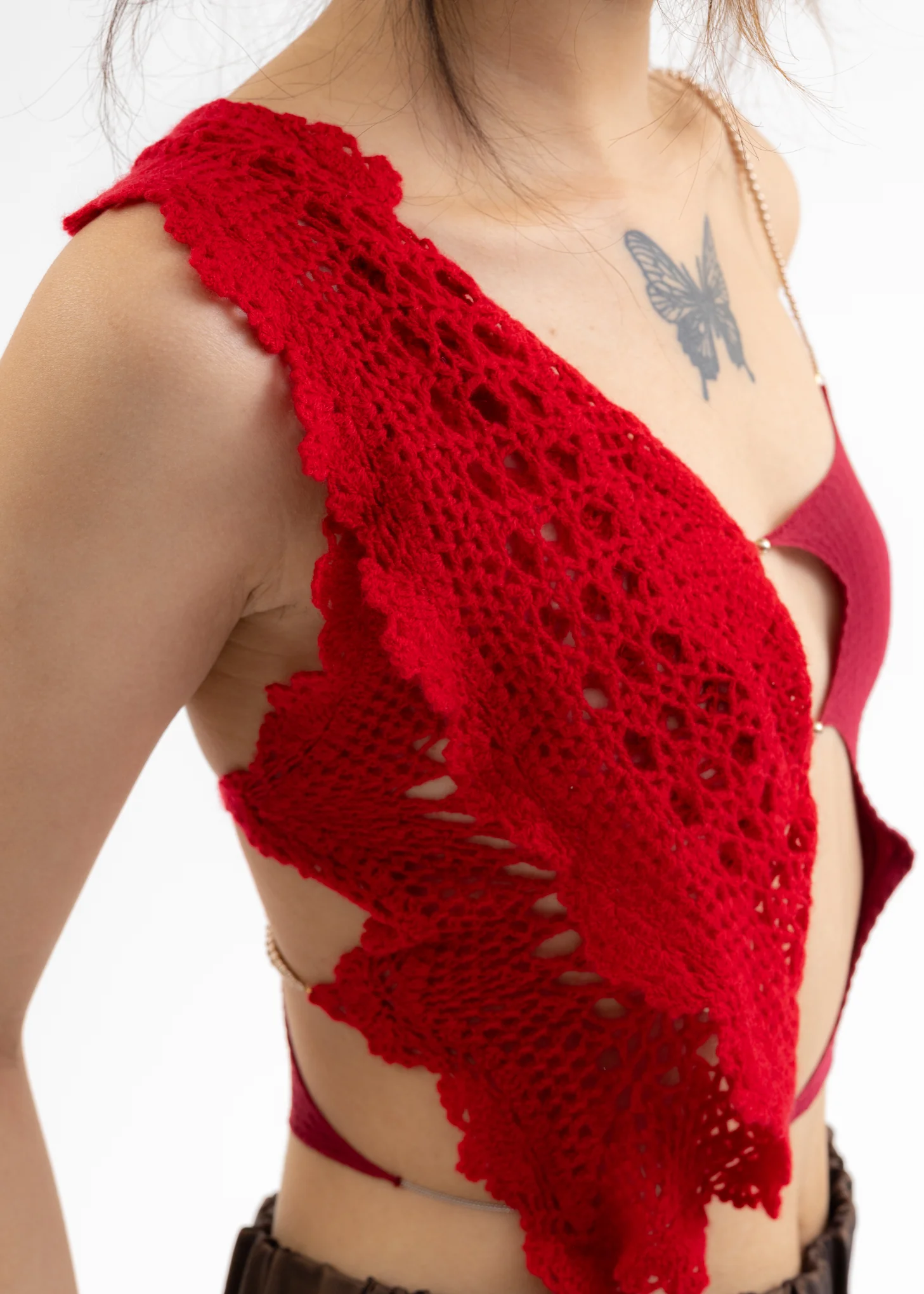 MERLOT CUT-OUT TOP WITH CASHMERE LEAF CROCHET - Image 3