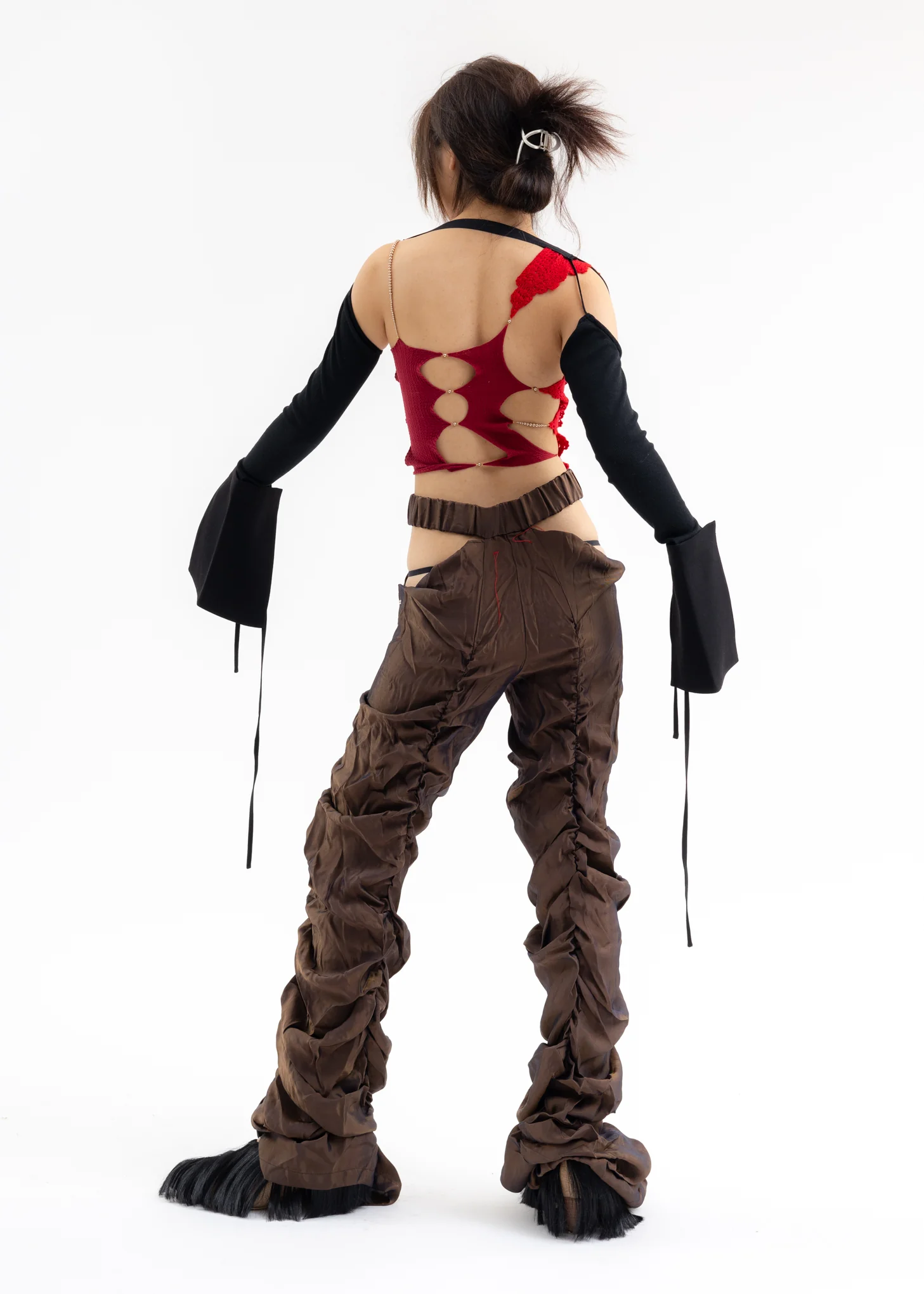 MERLOT CUT-OUT TOP WITH CASHMERE LEAF CROCHET - Image 7