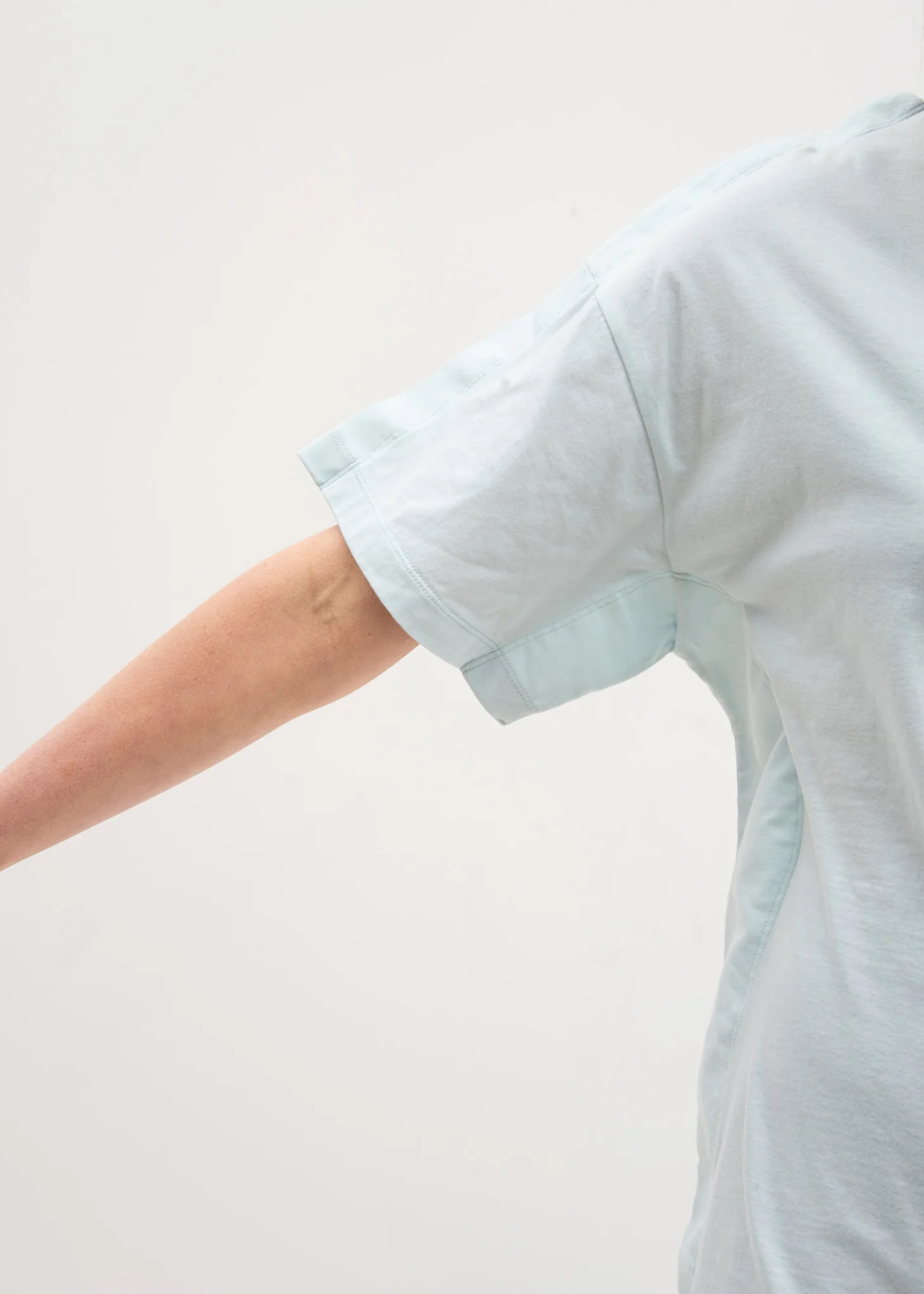 Mint Fin T-Shirt - Image 4
