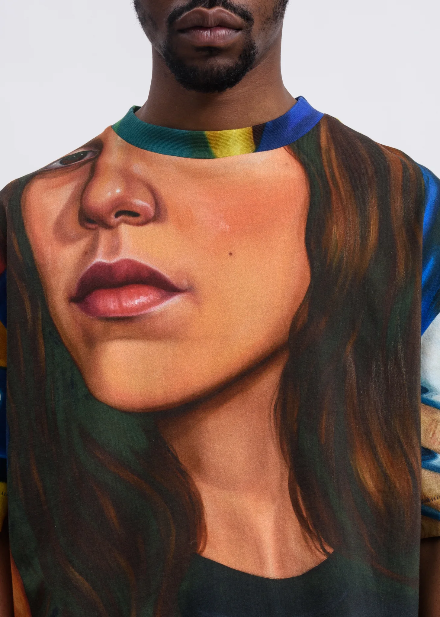 Museum Chloe Wise T-Shirt - Image 3