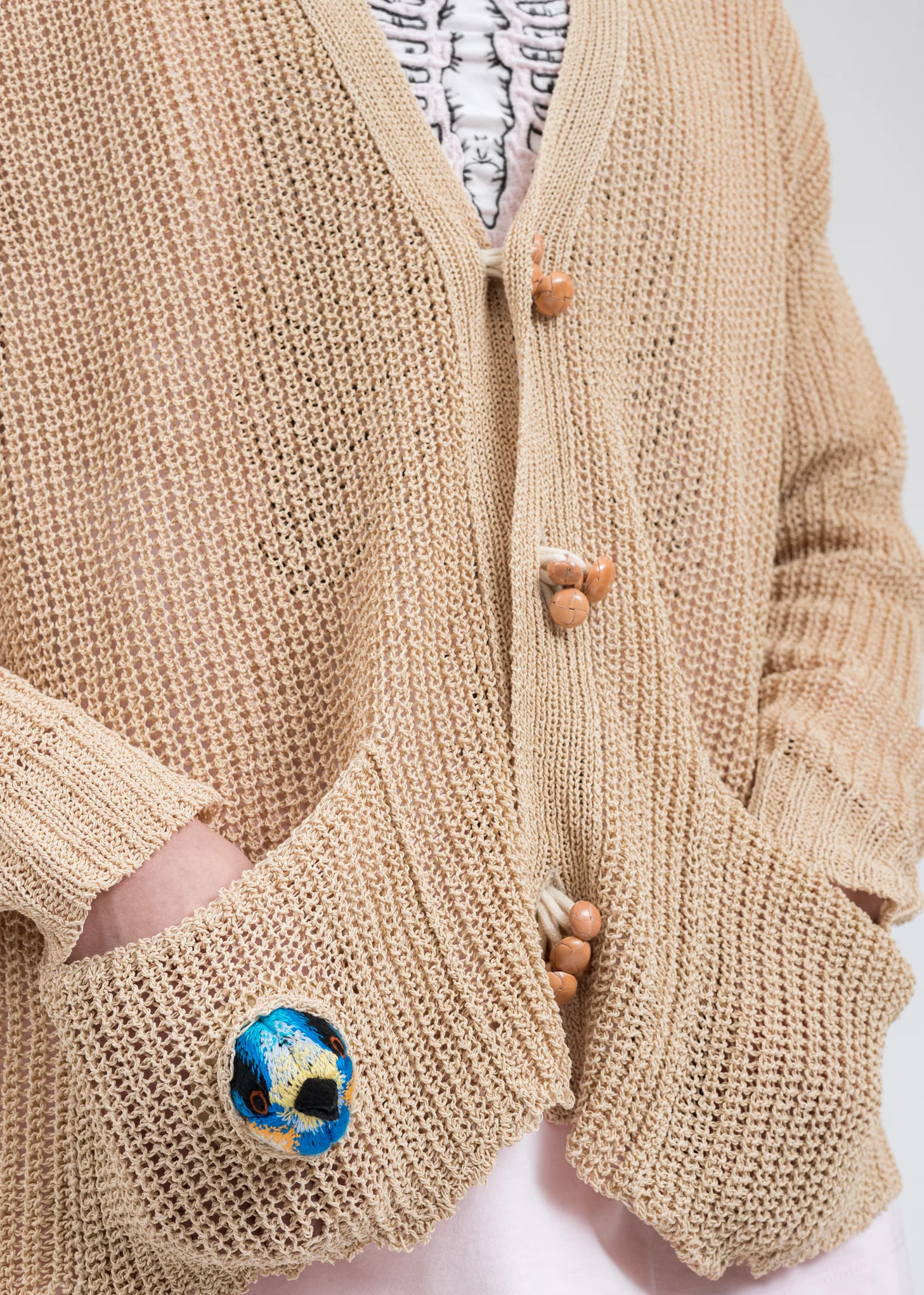 Nature WOOD YARN Cardigan - Image 2