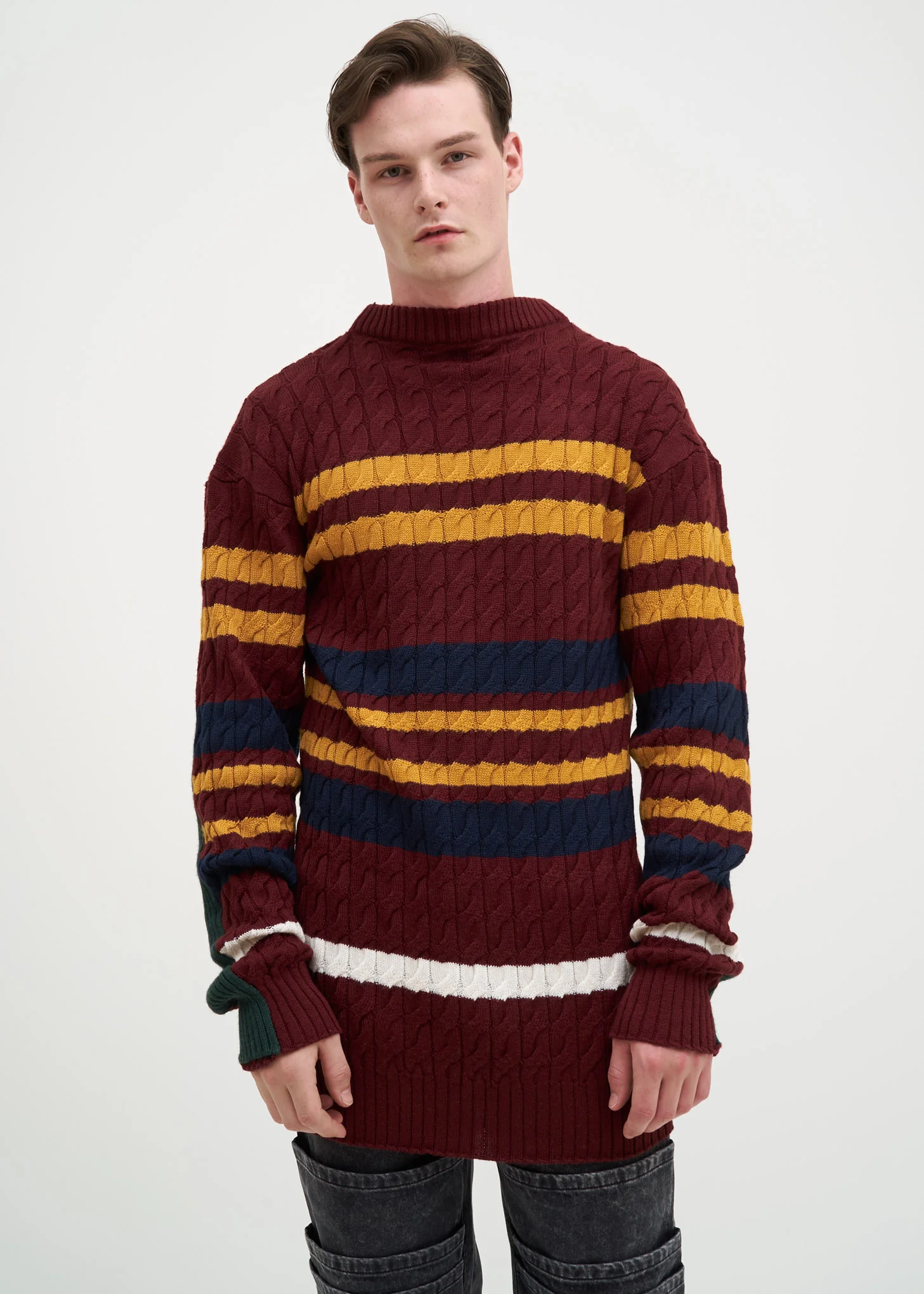Navy and Red Skinny Knit Sweater - Image 4